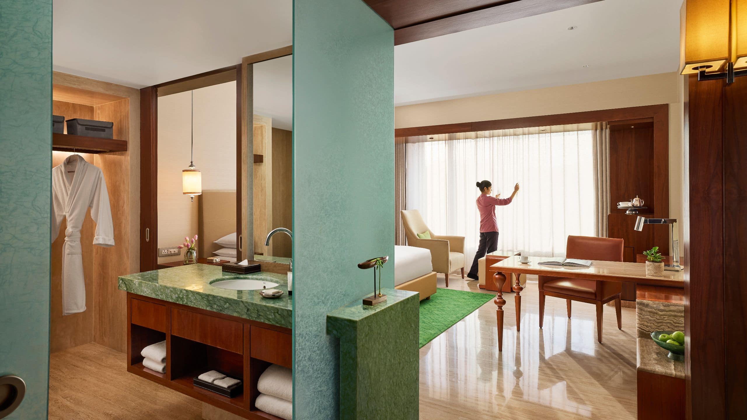 1 King Bed - Image 2