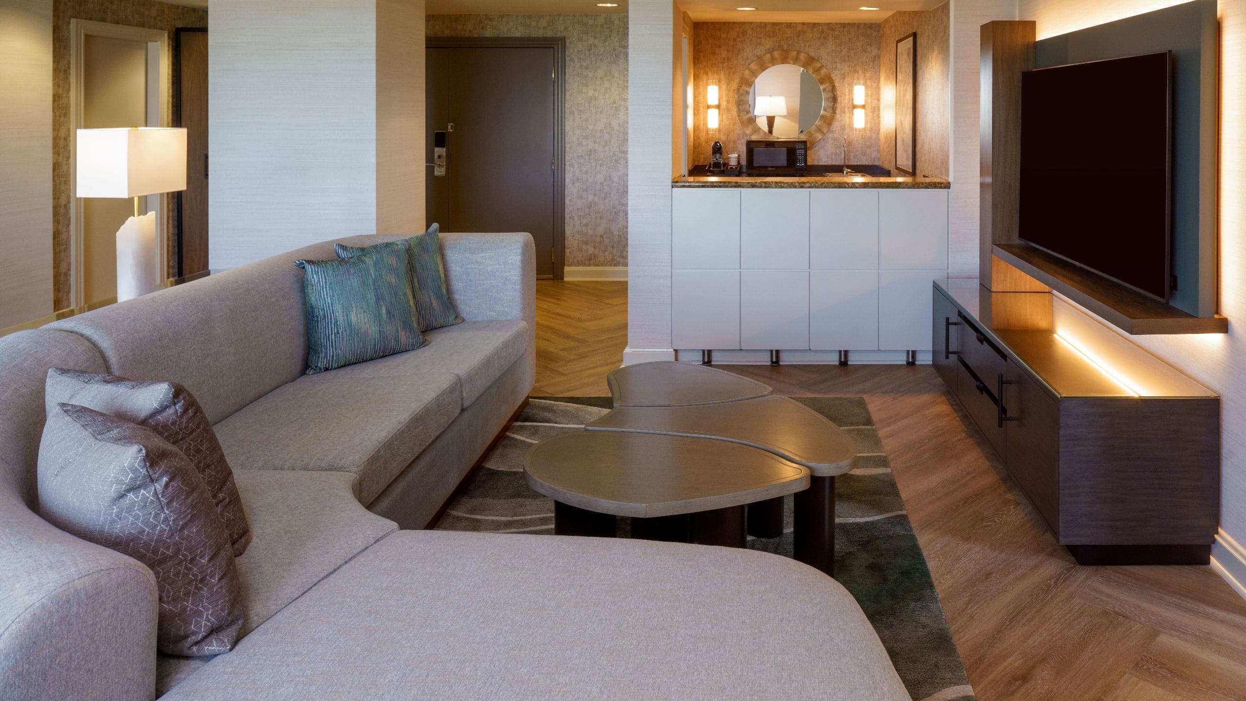 Town Center Suite - Image 1