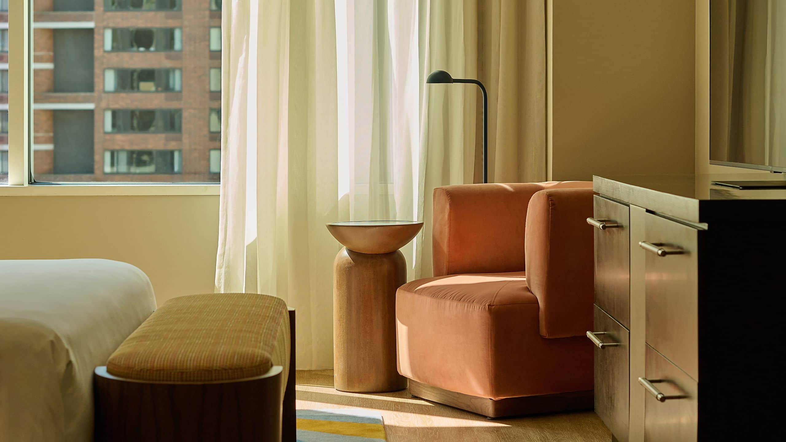 Executive King Suite - Image 2