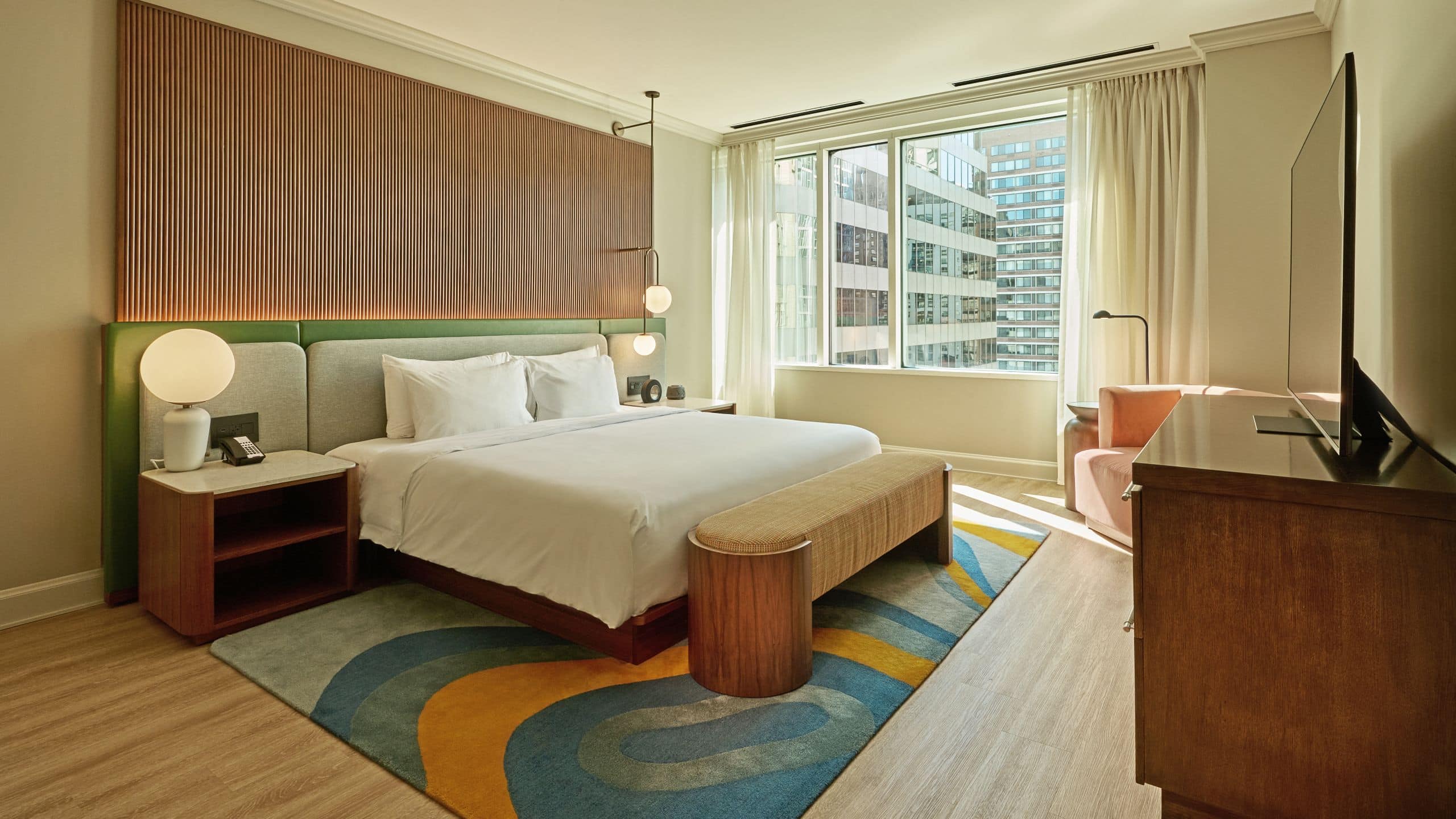 Executive King Suite - Image 3