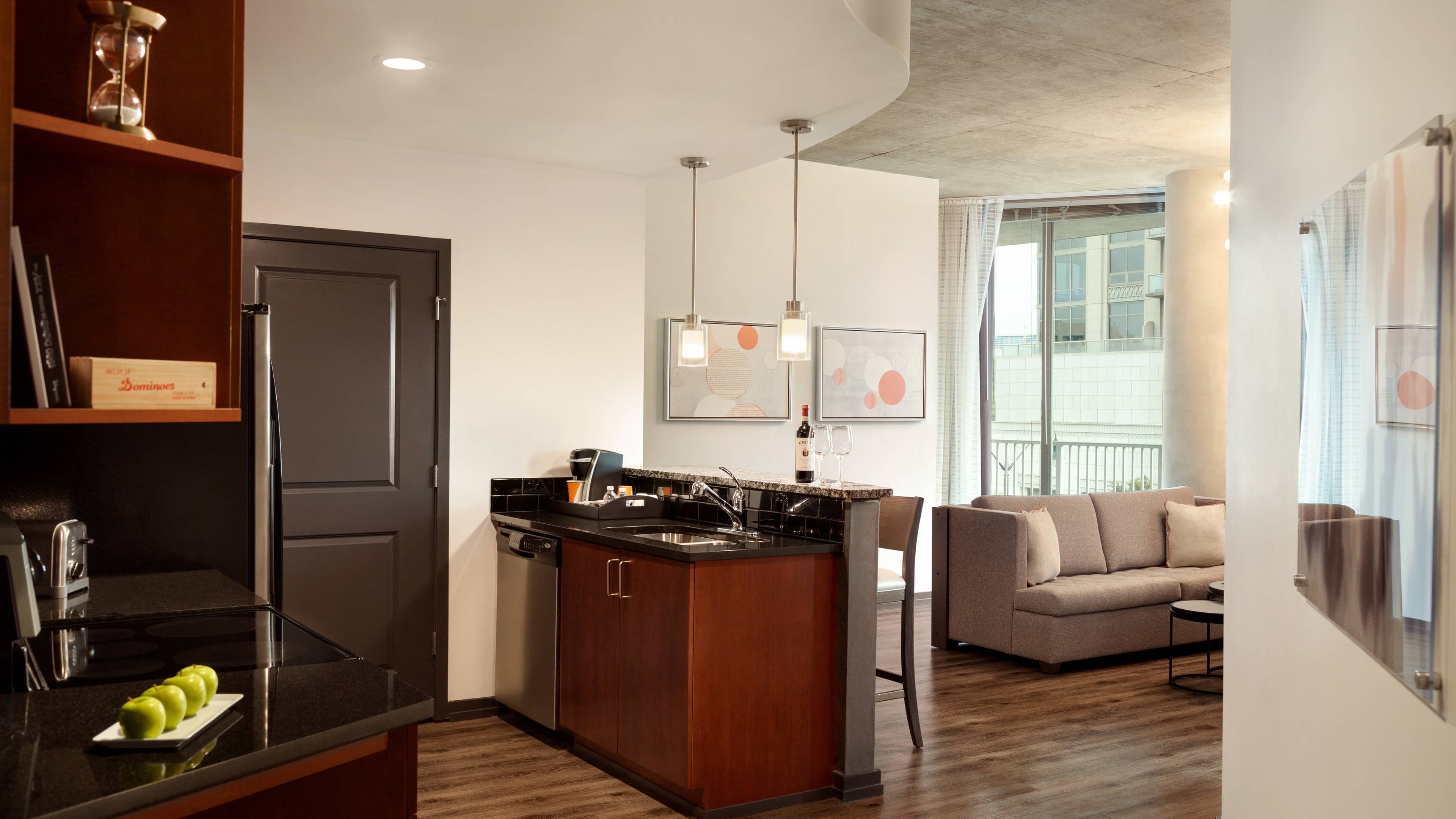 1 Bedroom Suite - Image 3