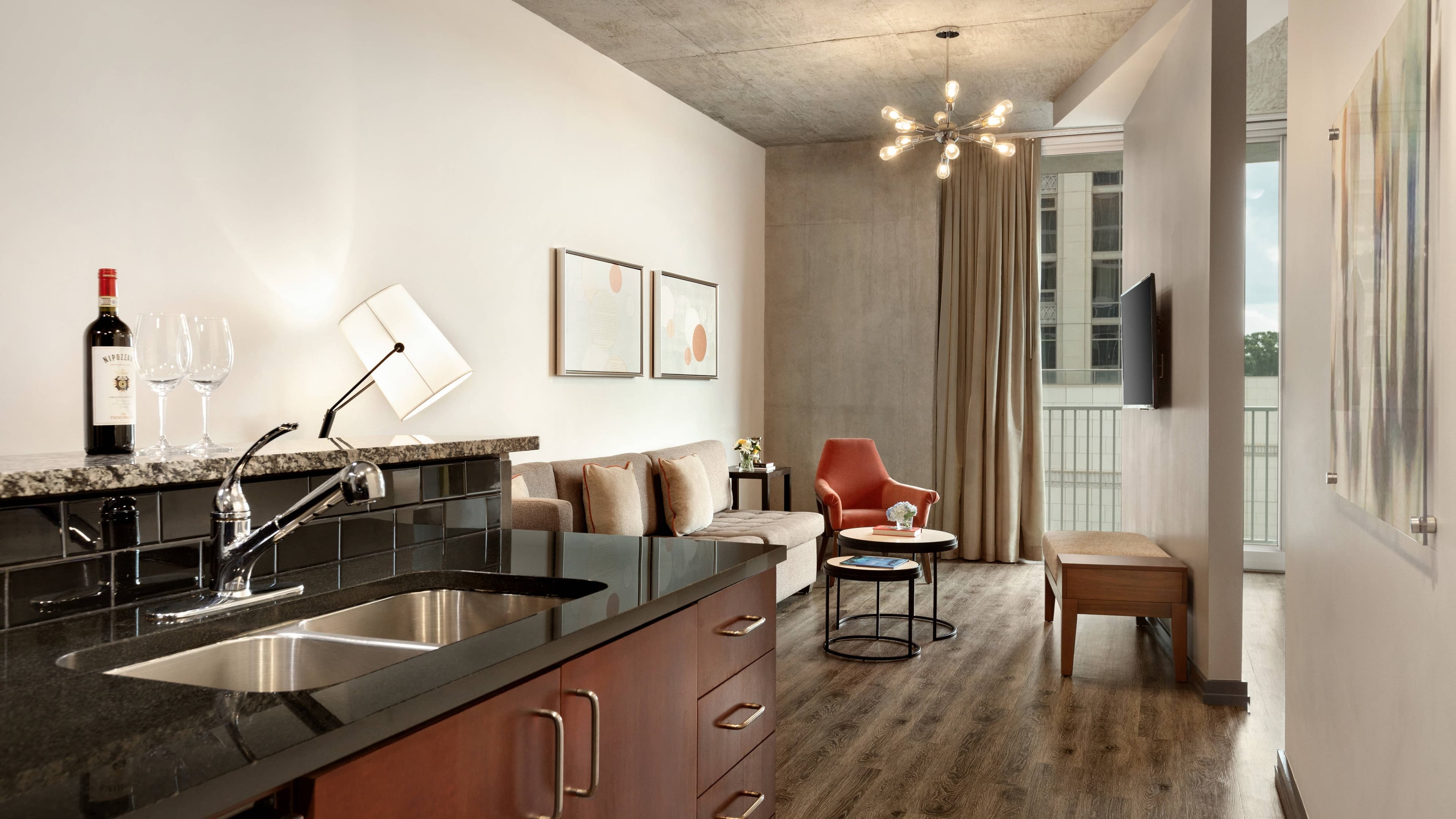 1 Bedroom Suite - Image 8