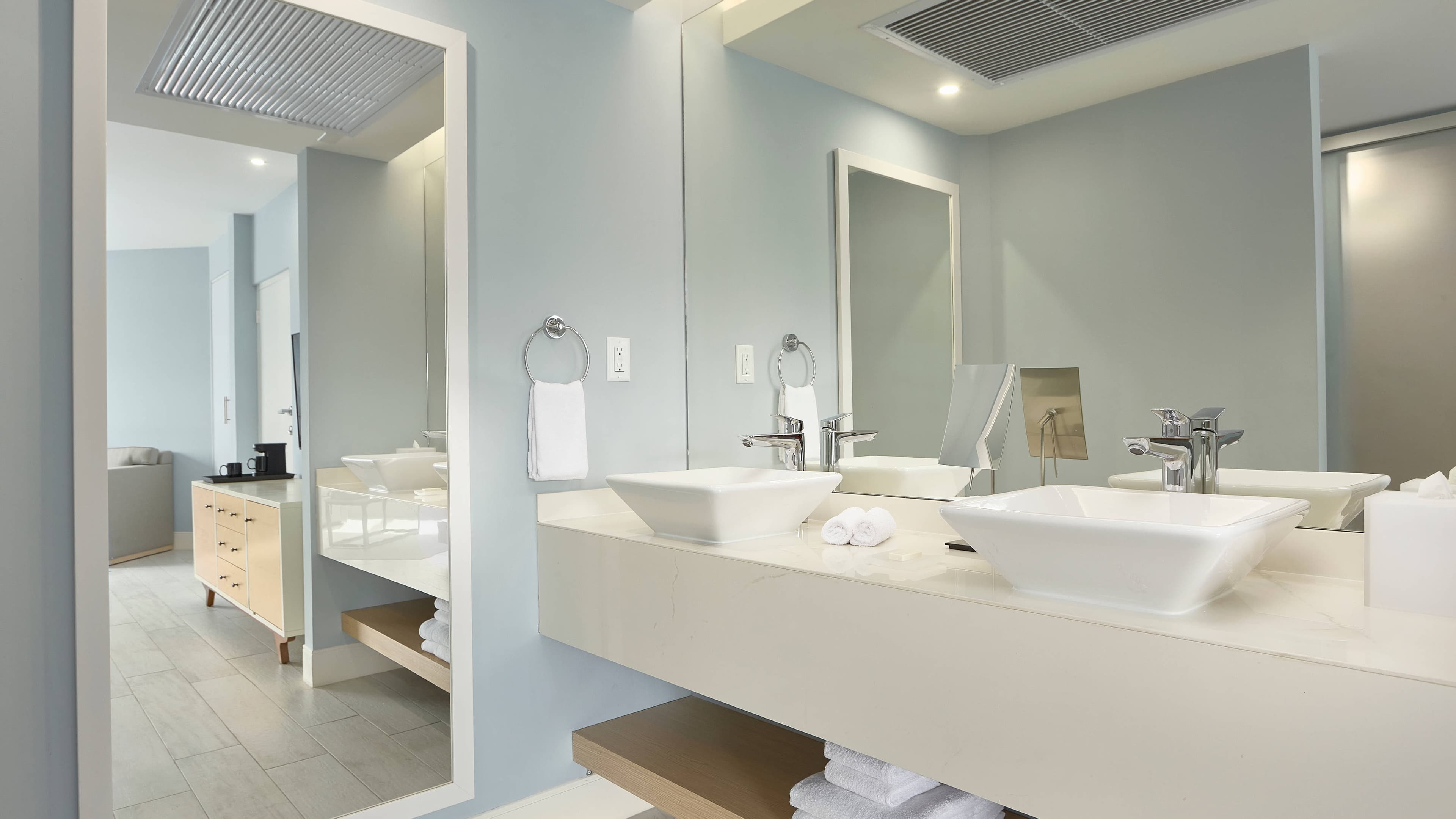 Garden View - Image 3