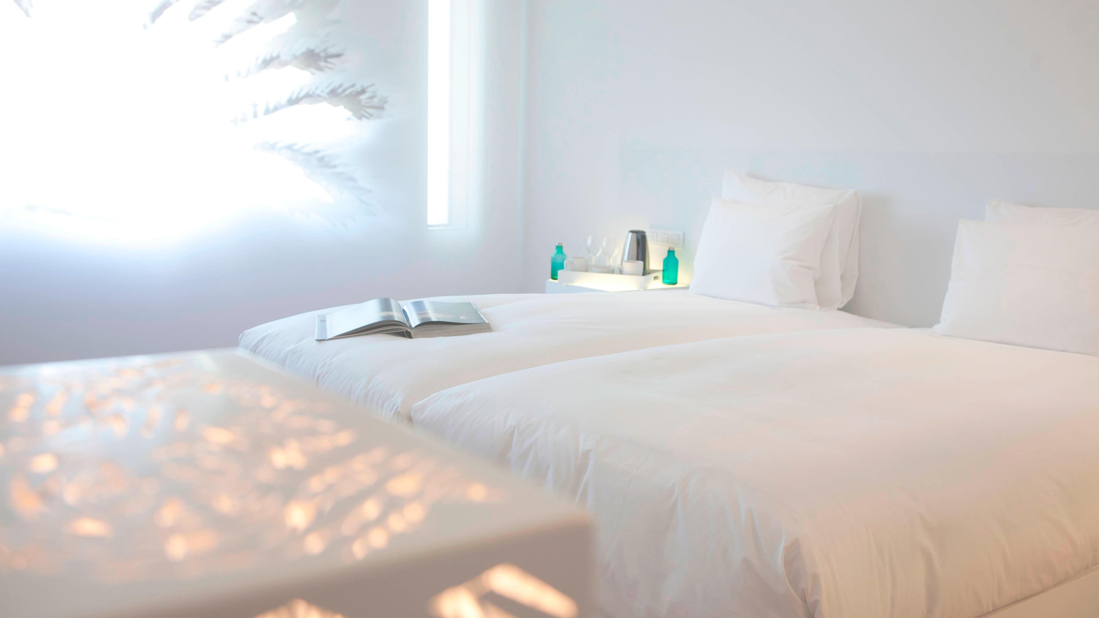 Deluxe Room - Image 1