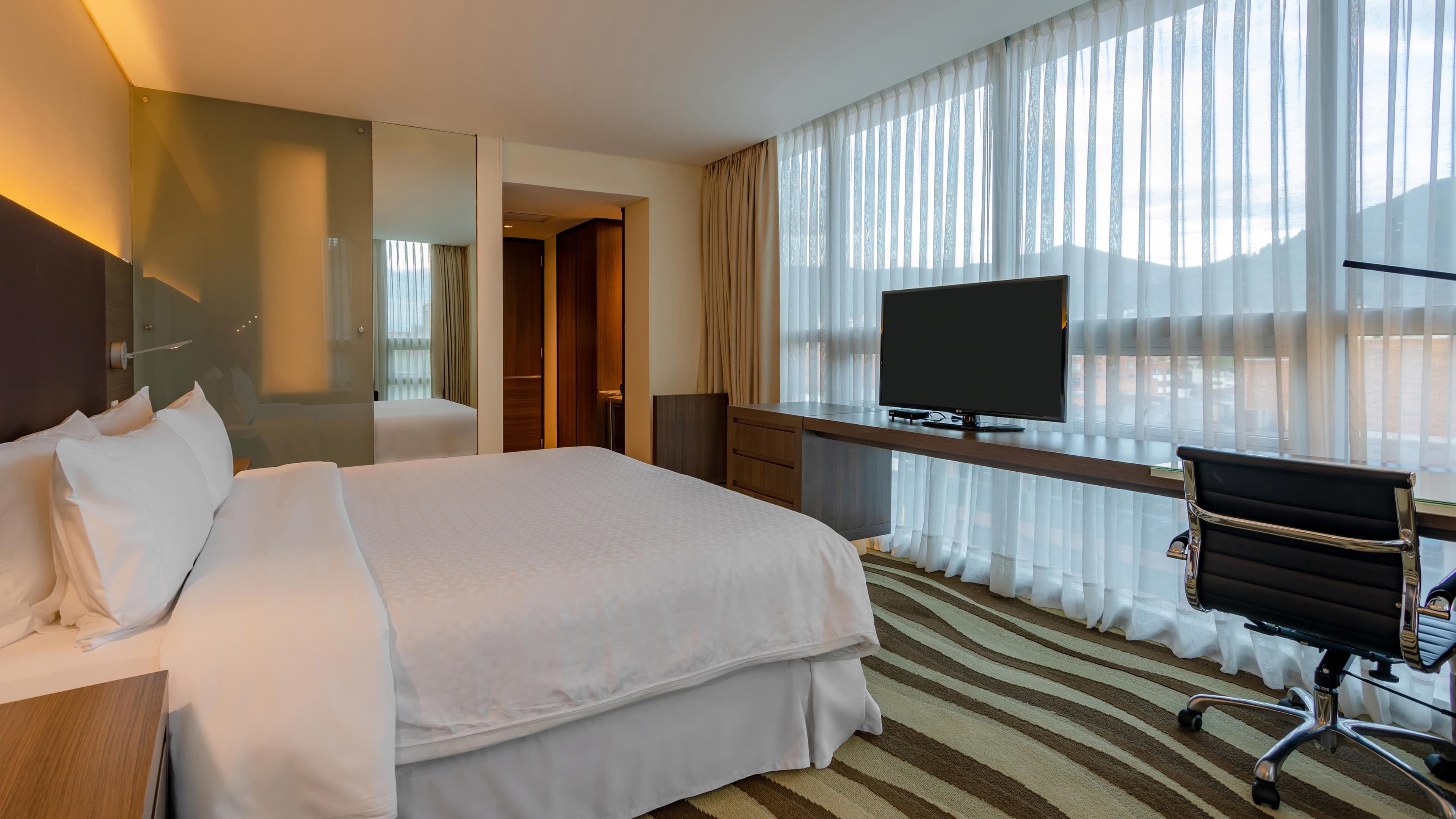 Classic King - Image 1