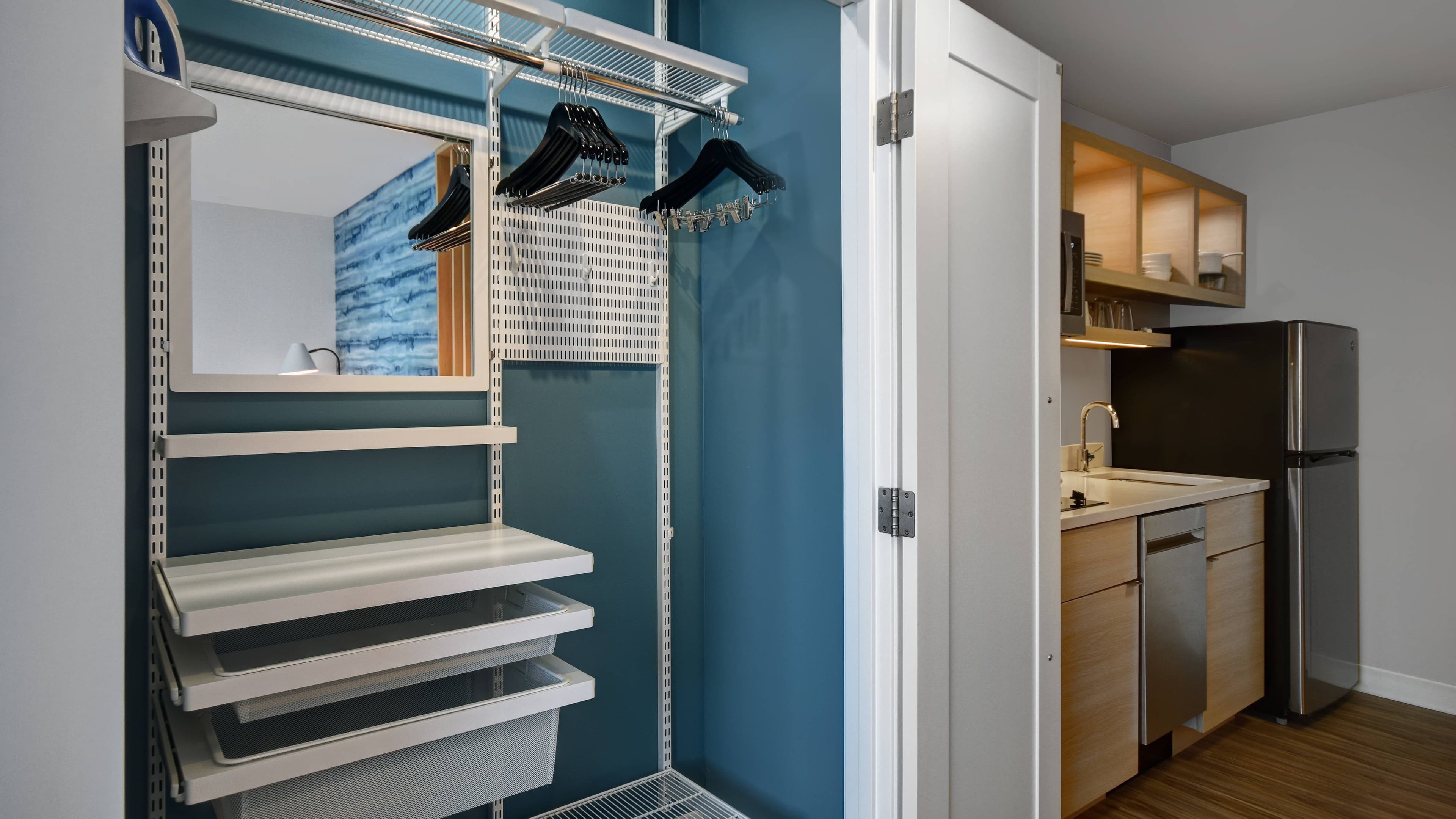 1 Bedroom Suite - Image 6