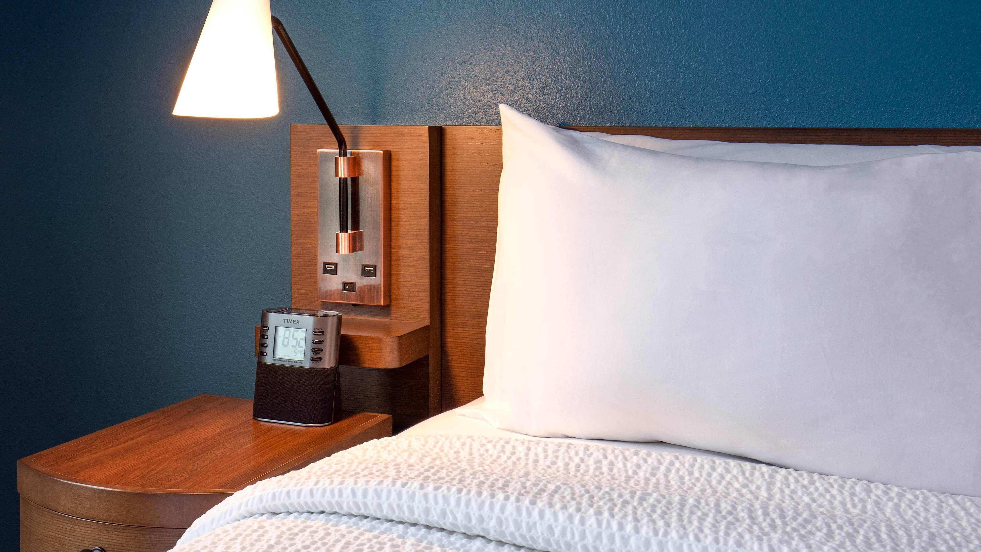 1 Bedroom Suite - Image 4