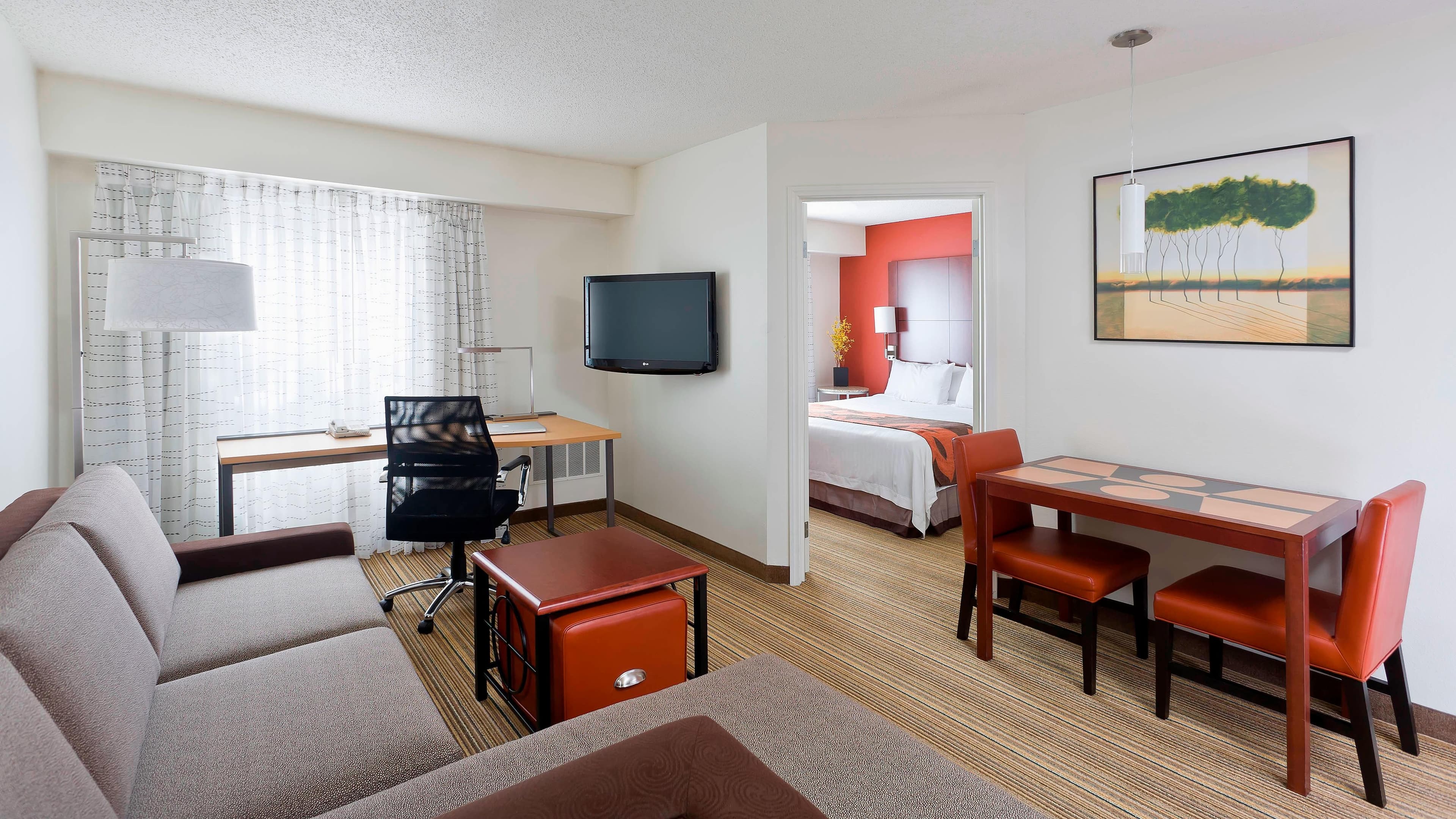 1 Bedroom Suite - Image 1