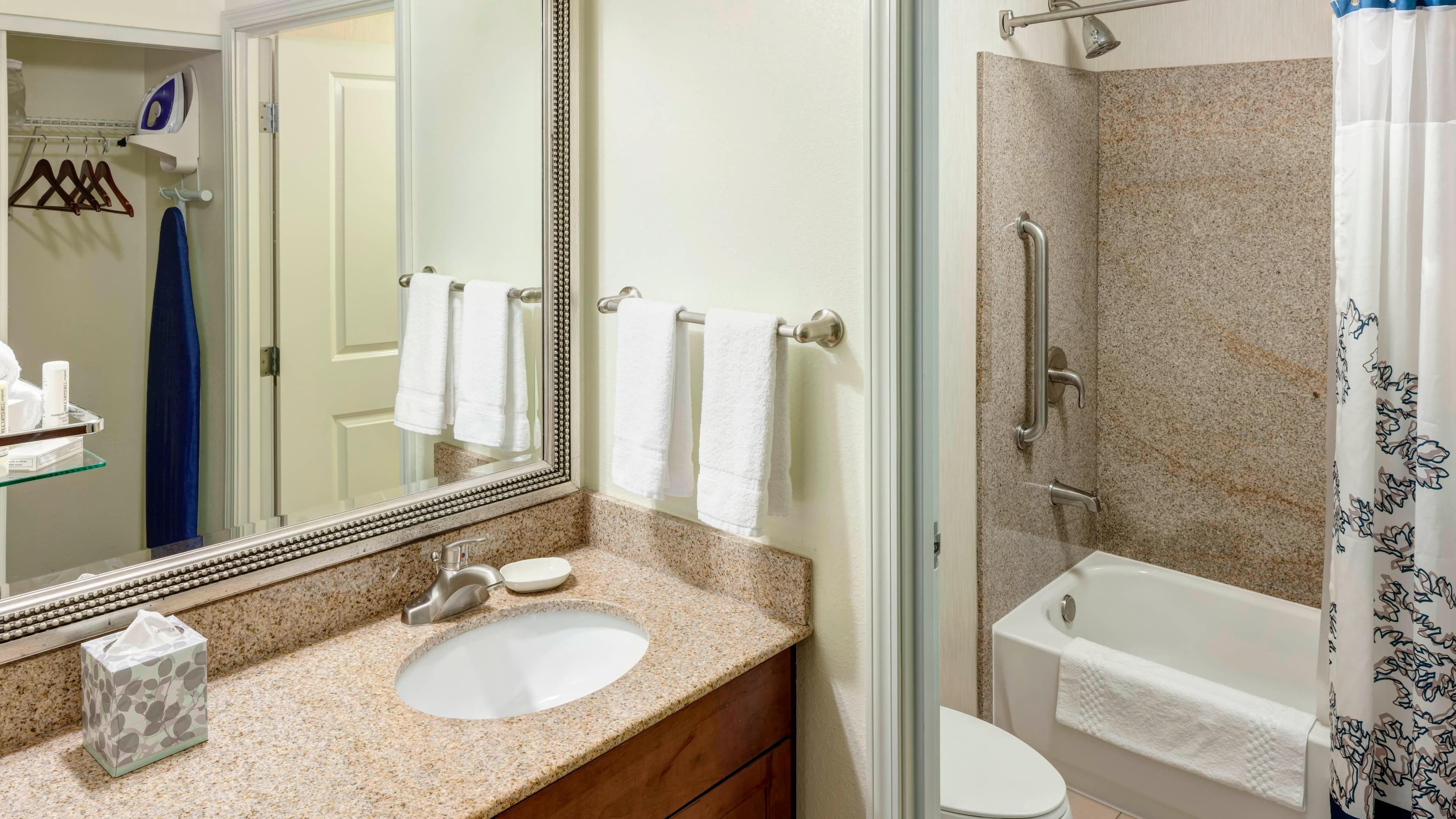 1 King Bed and Sofa bed - Image 4