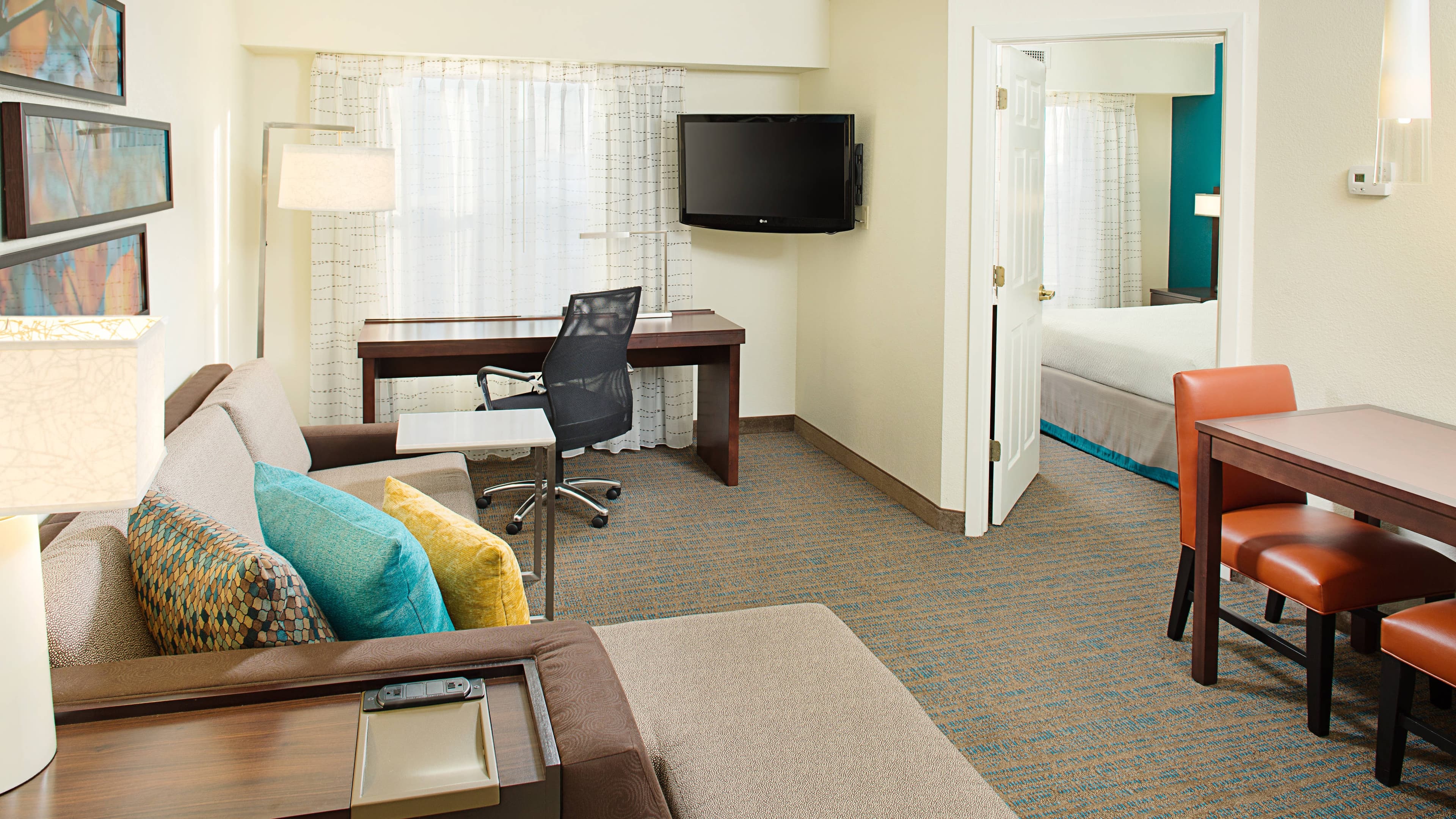 1 Bedroom Suite - Image 1