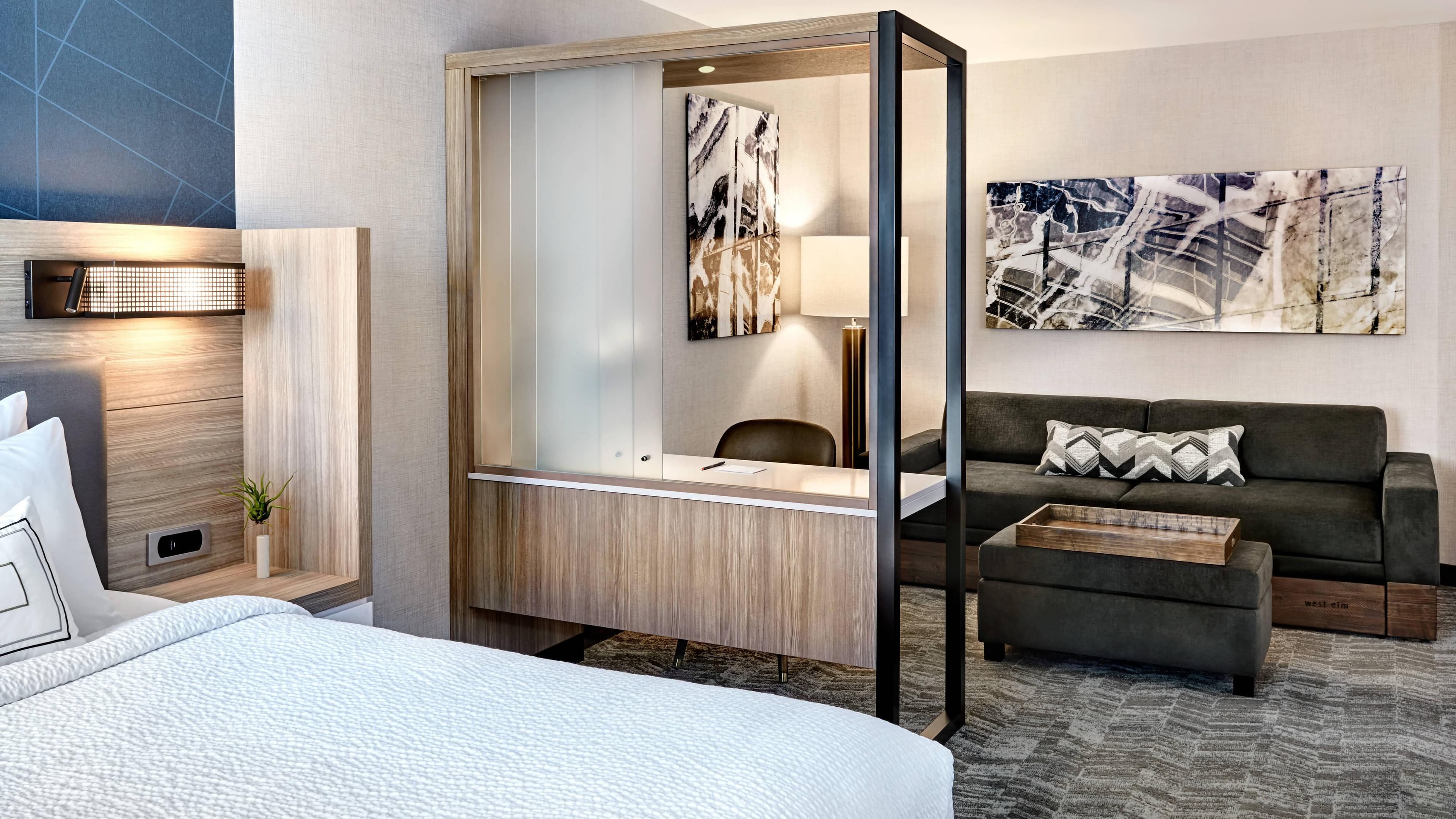 1 Bedroom Suite - Image 3