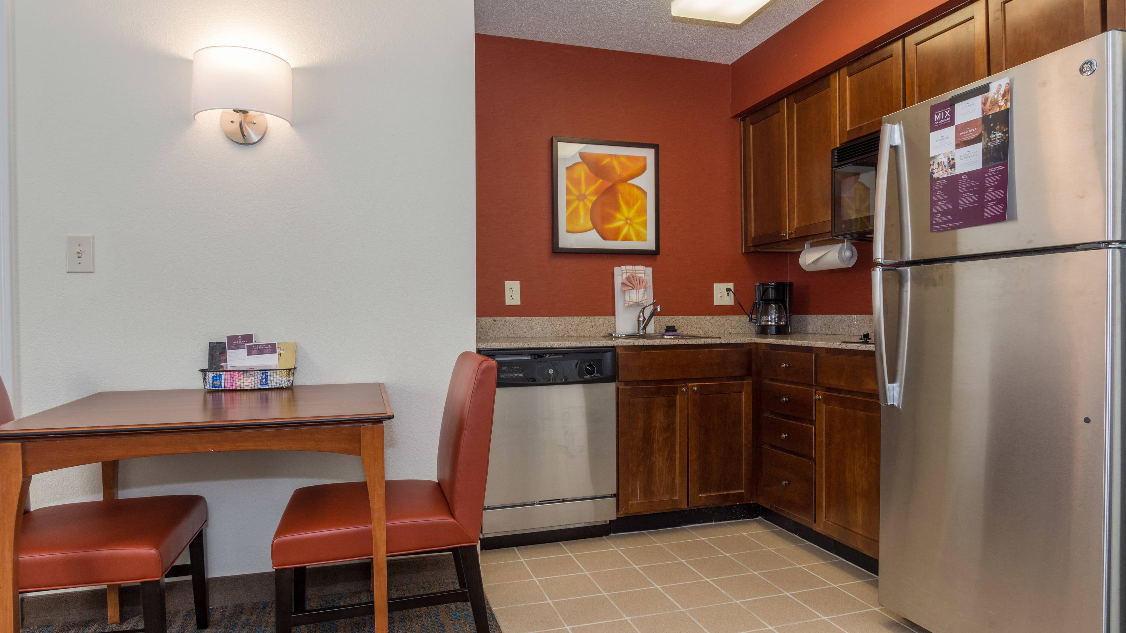 One Bedroom King Suite - Image 3