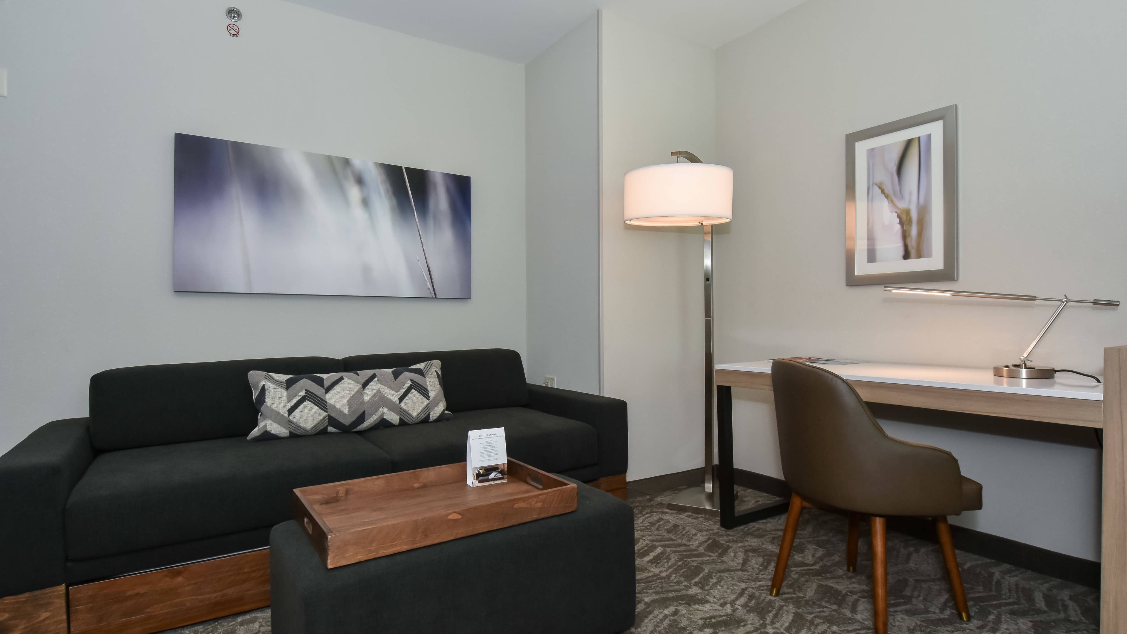 King Studio Suite - Image 1