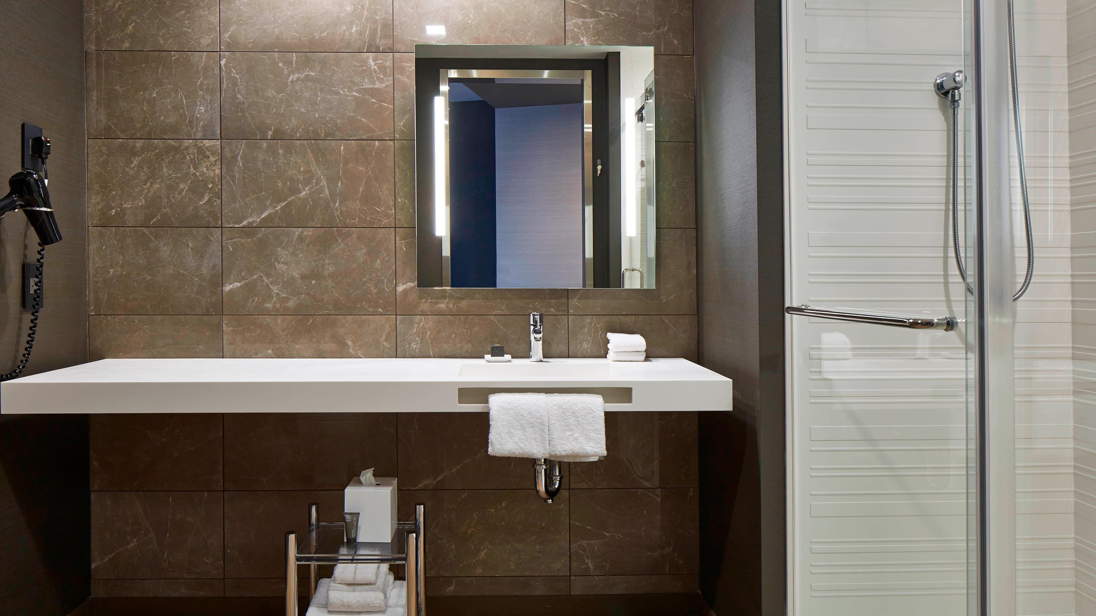 Standard King - Image 7