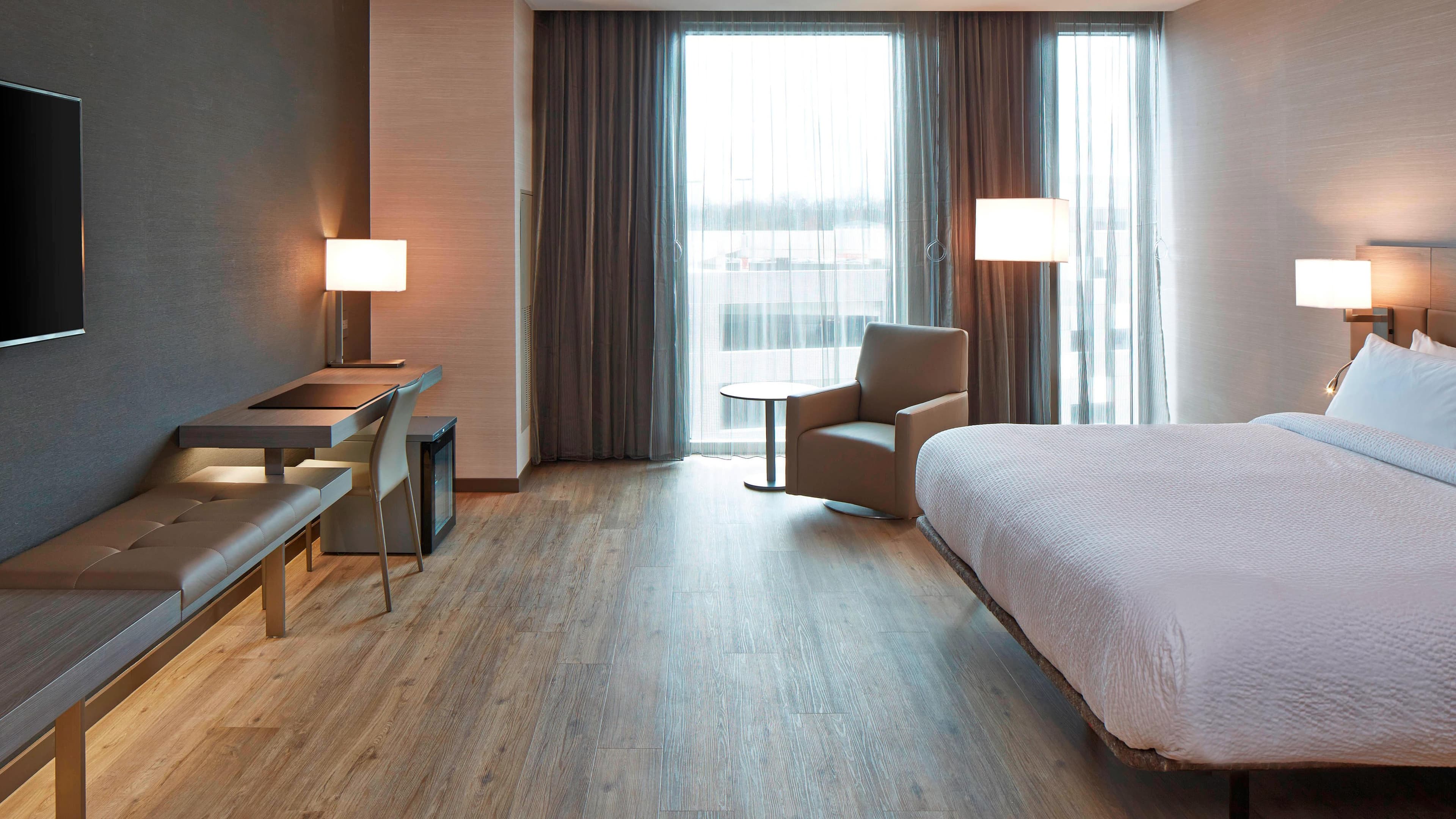 Standard King - Image 2