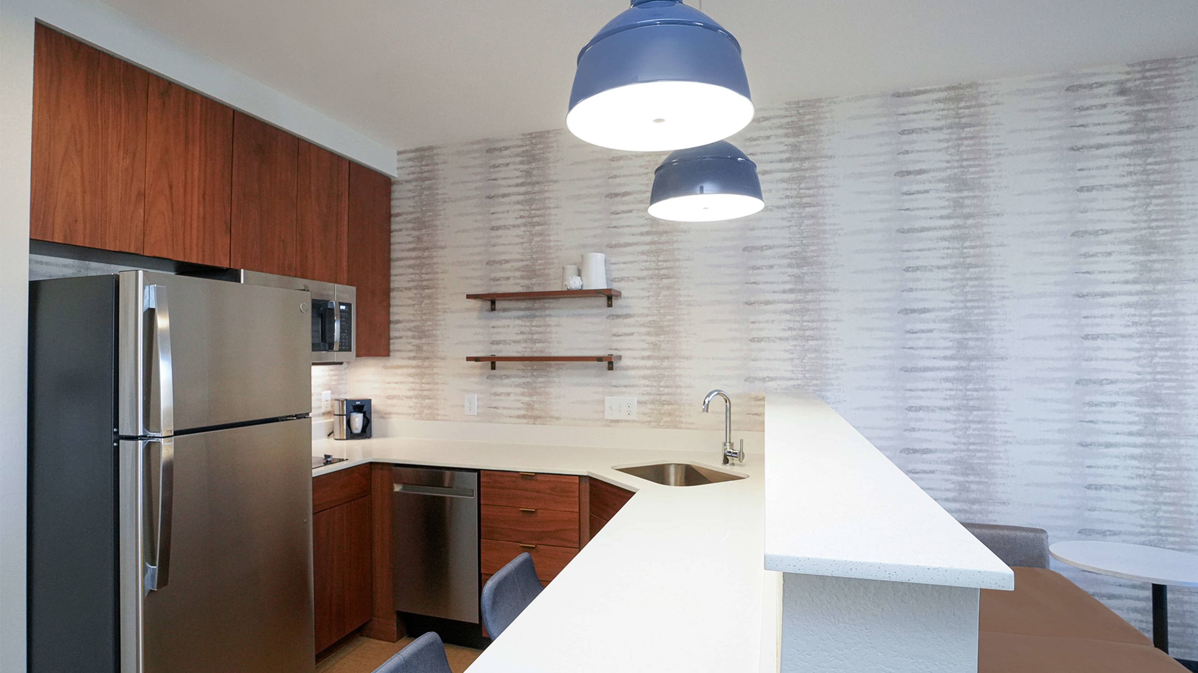 Studio King - Image 3