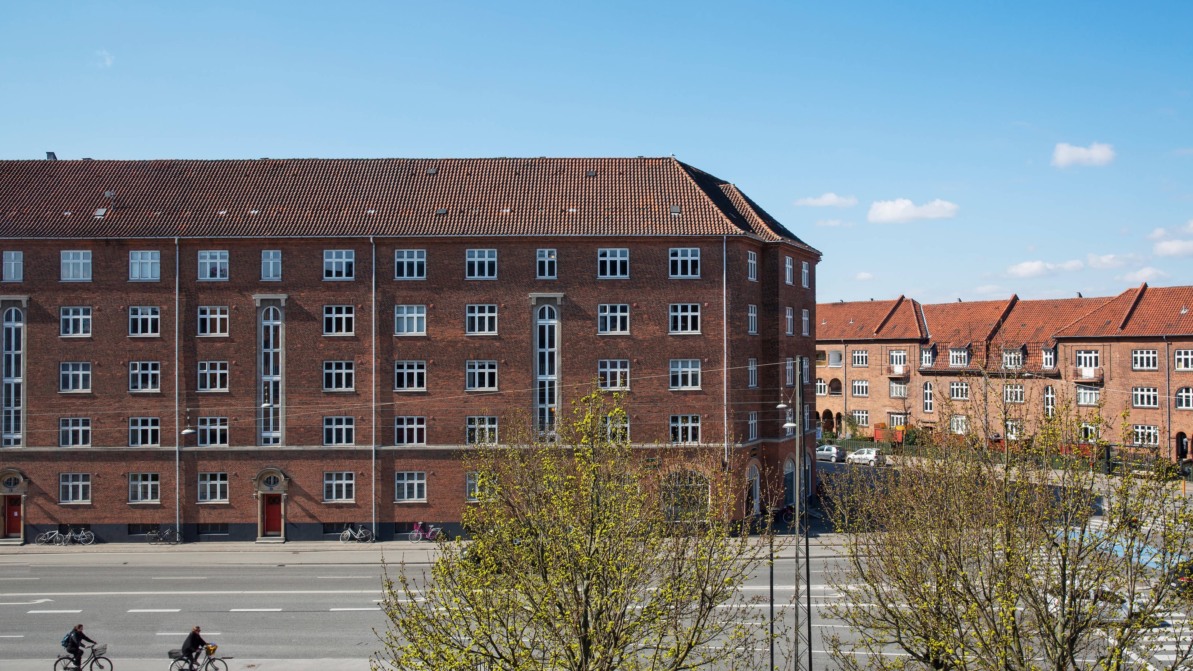 Moxy Twin Sleeper - Image 7