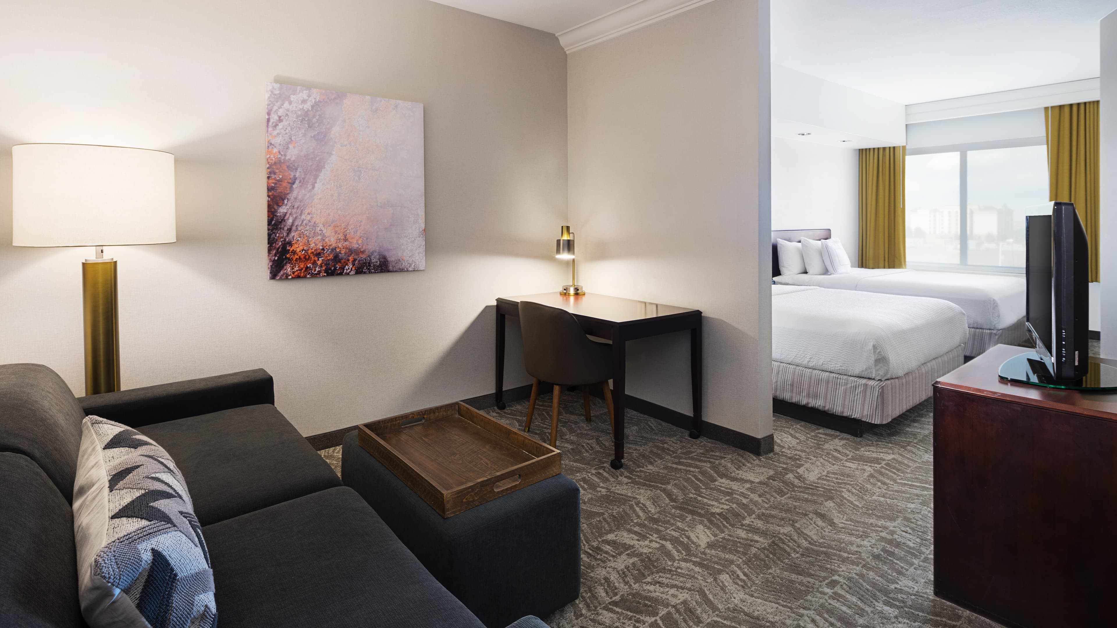 1 Bedroom Studio Suite - Image 1