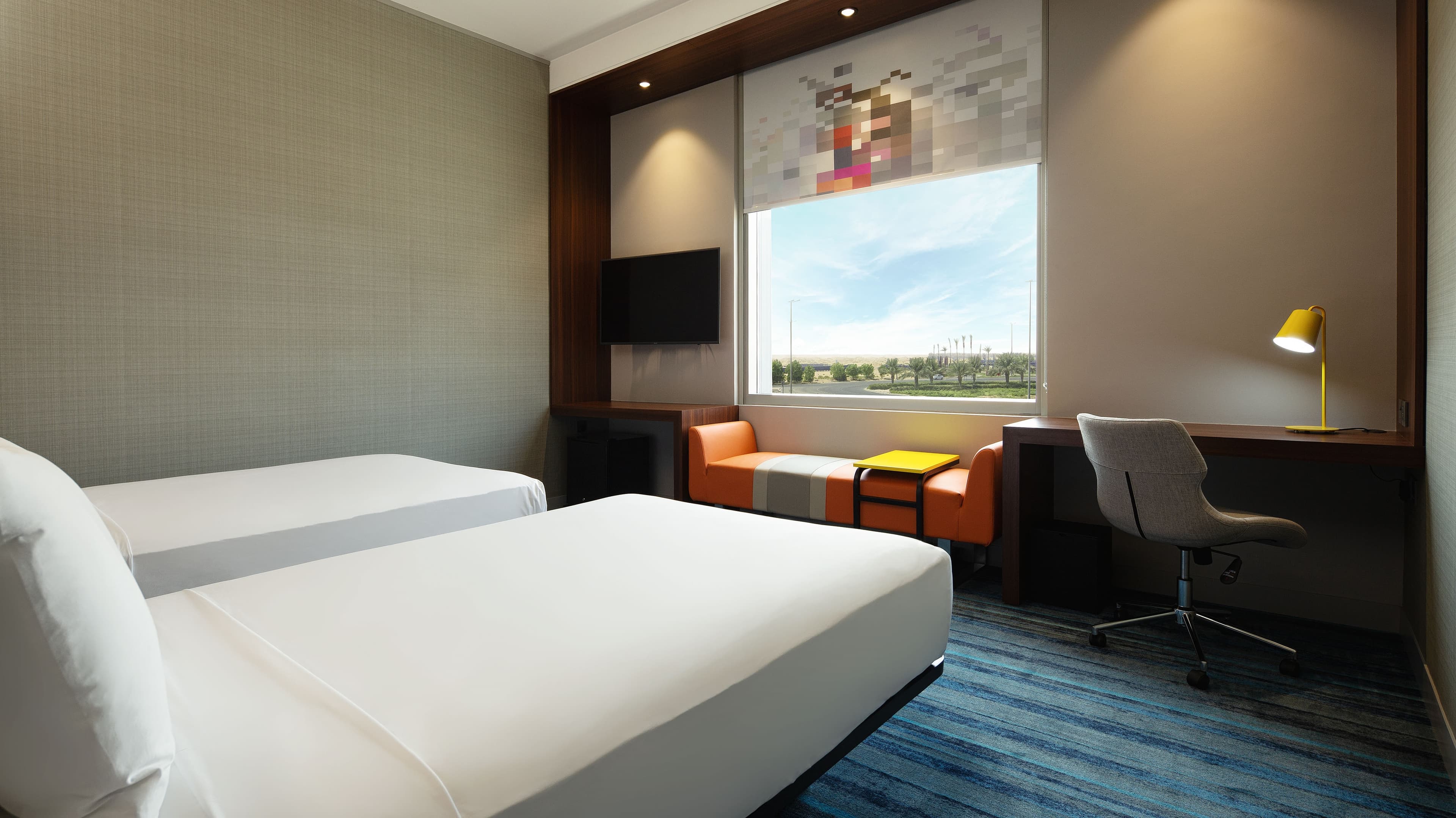 Aloft Room - Image 1