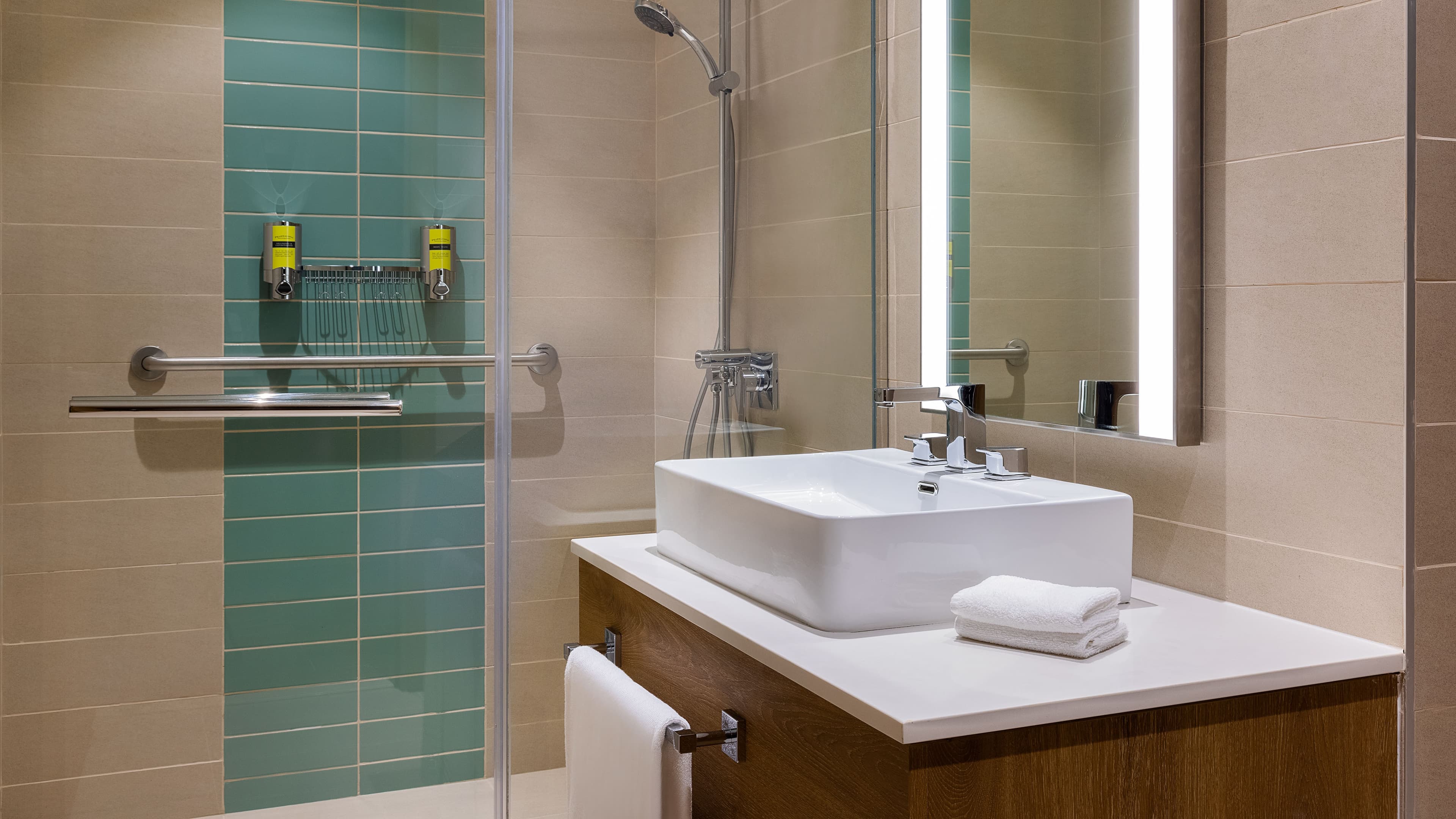 Studio Twin - Image 5