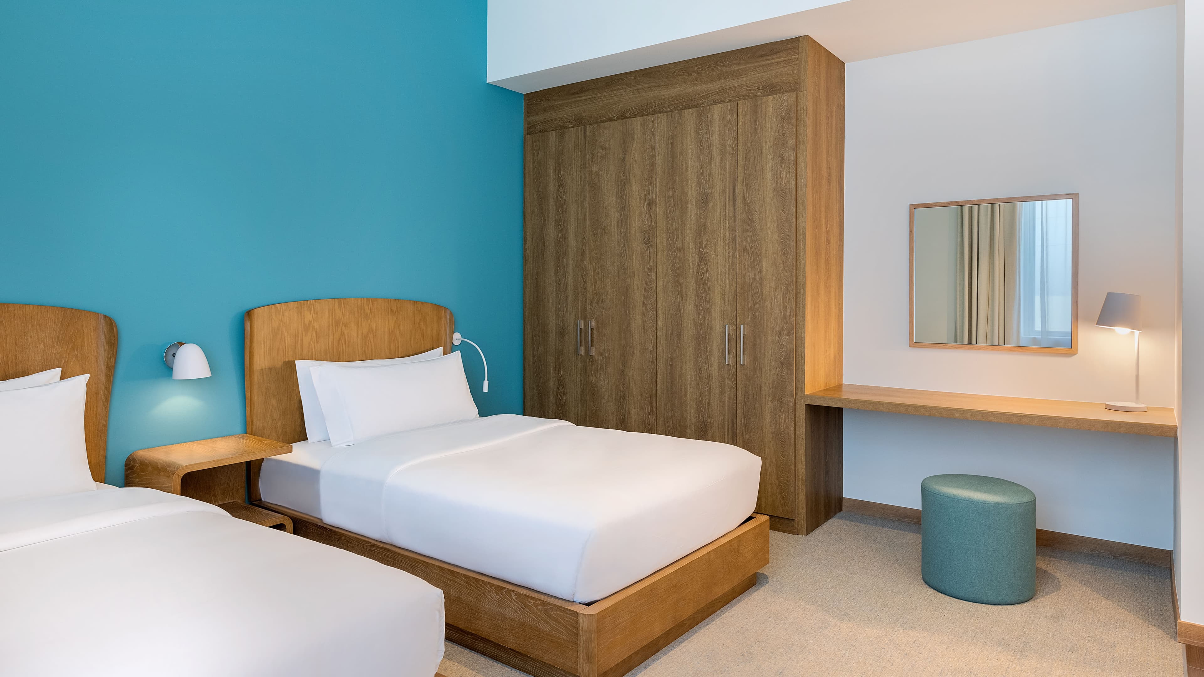 Studio Twin - Image 2