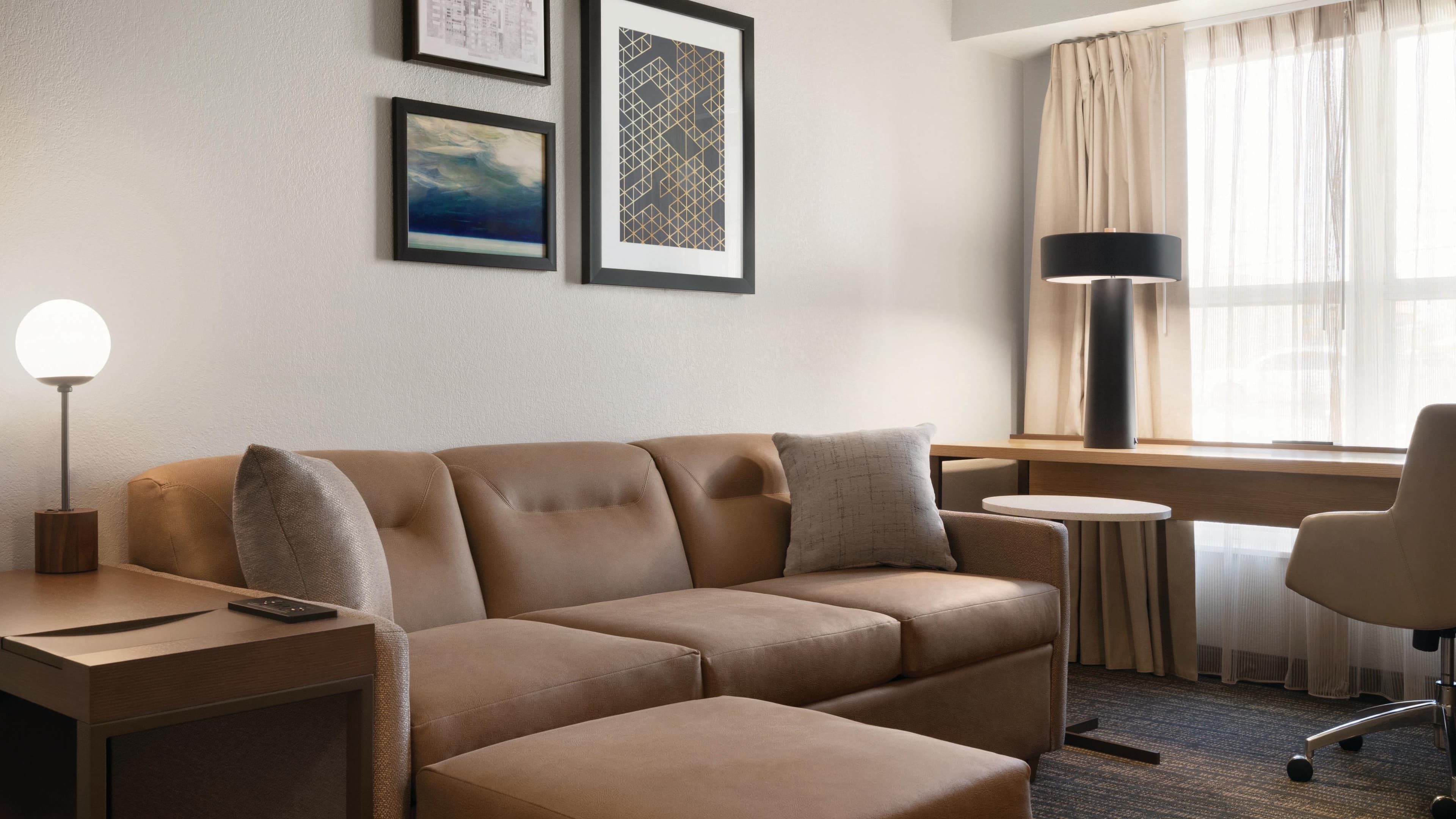 1 Bedroom Suite - Image 1