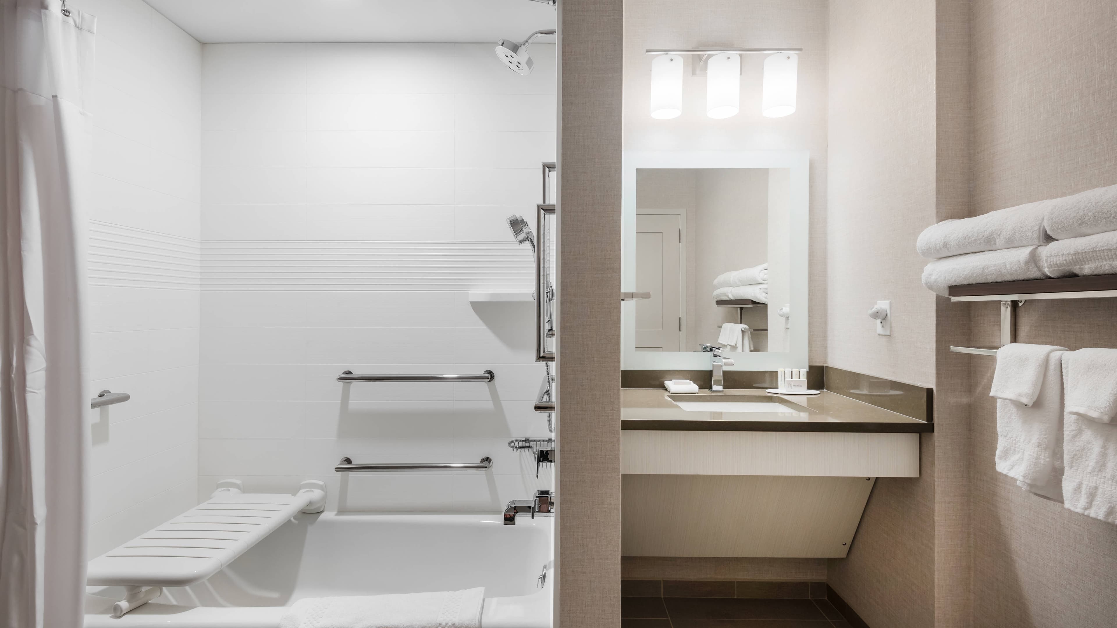 Studio Suite - Image 5