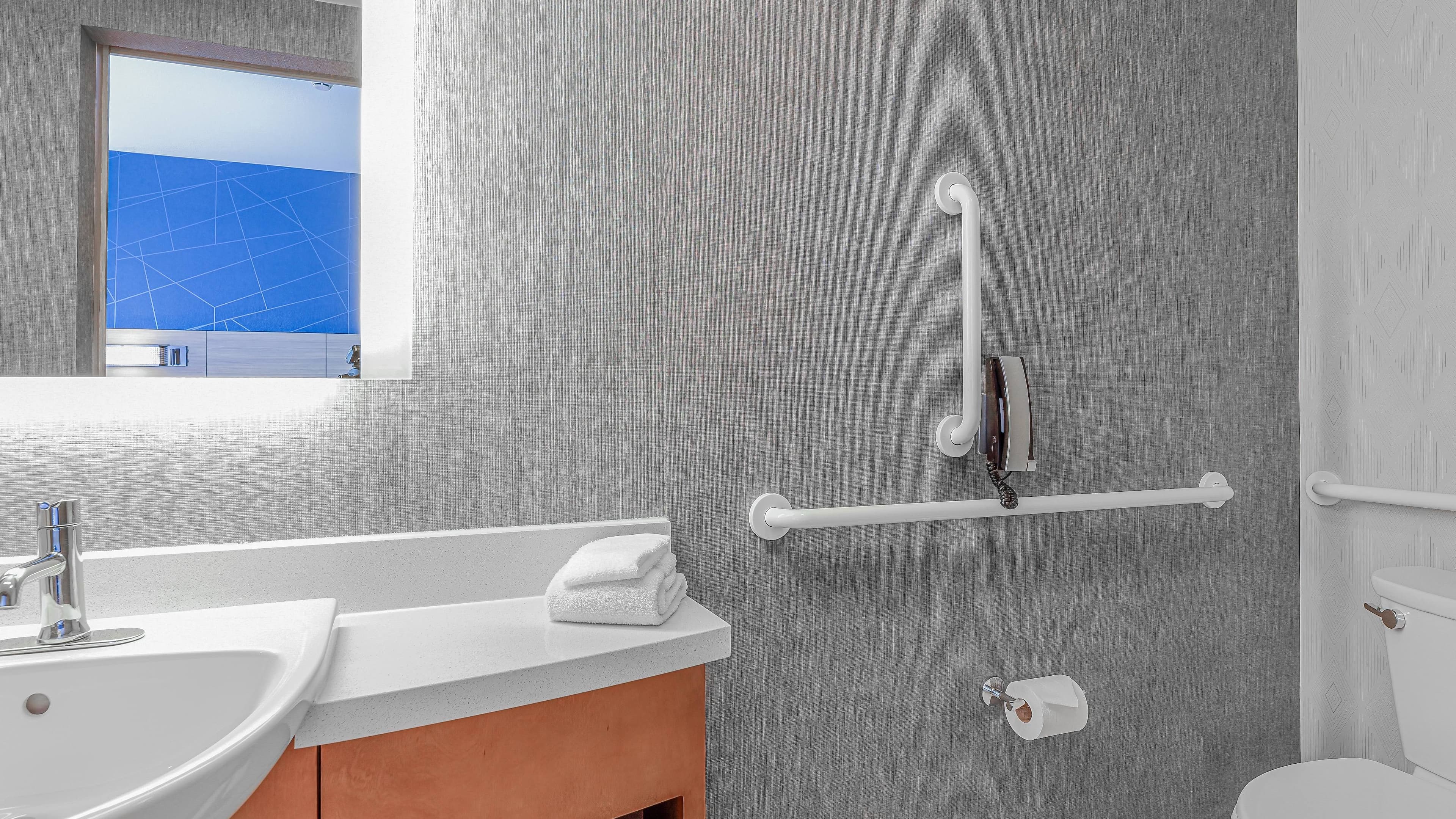 Larger Studio - Image 6