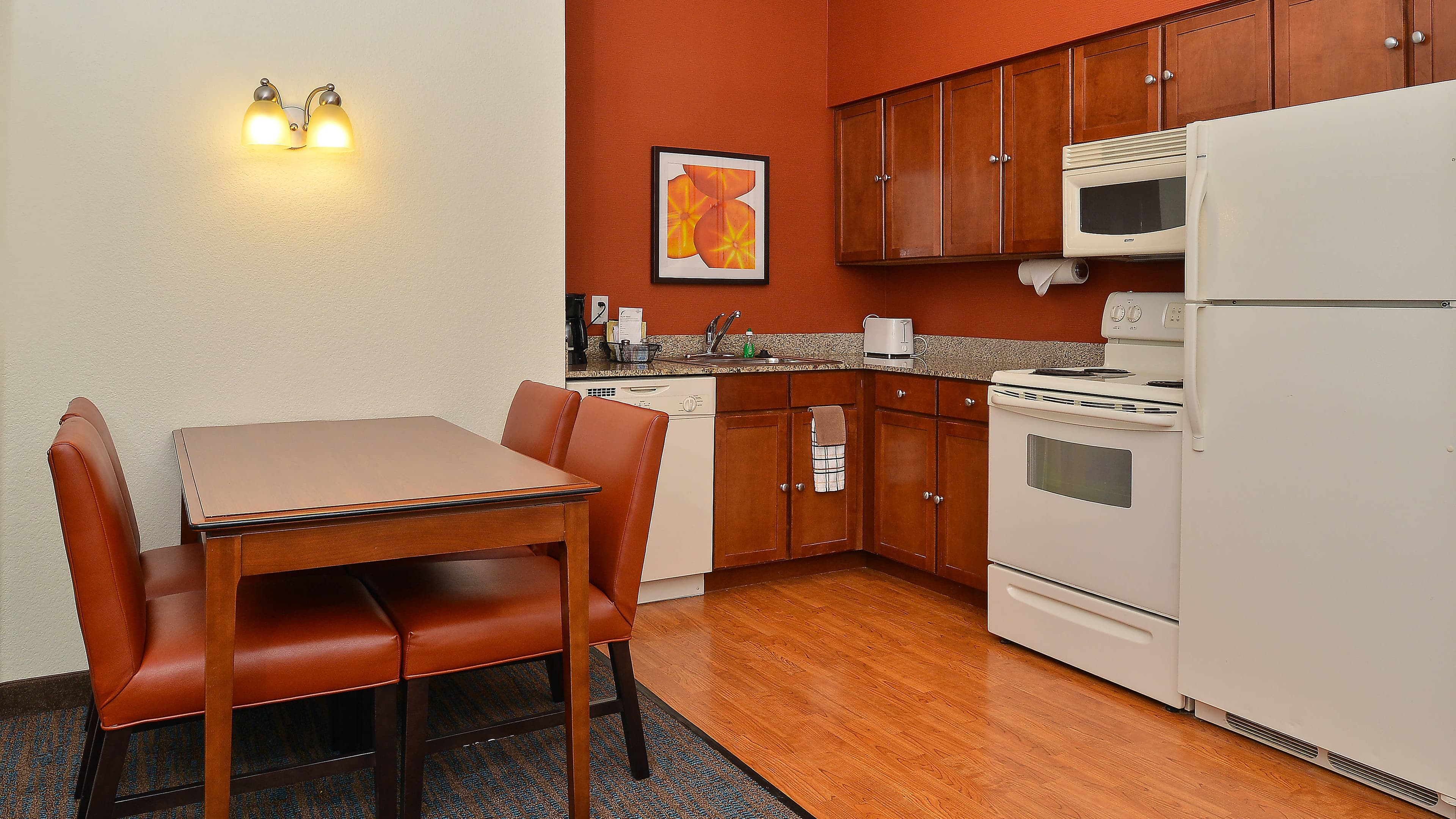 One Bedroom Suite - Image 5