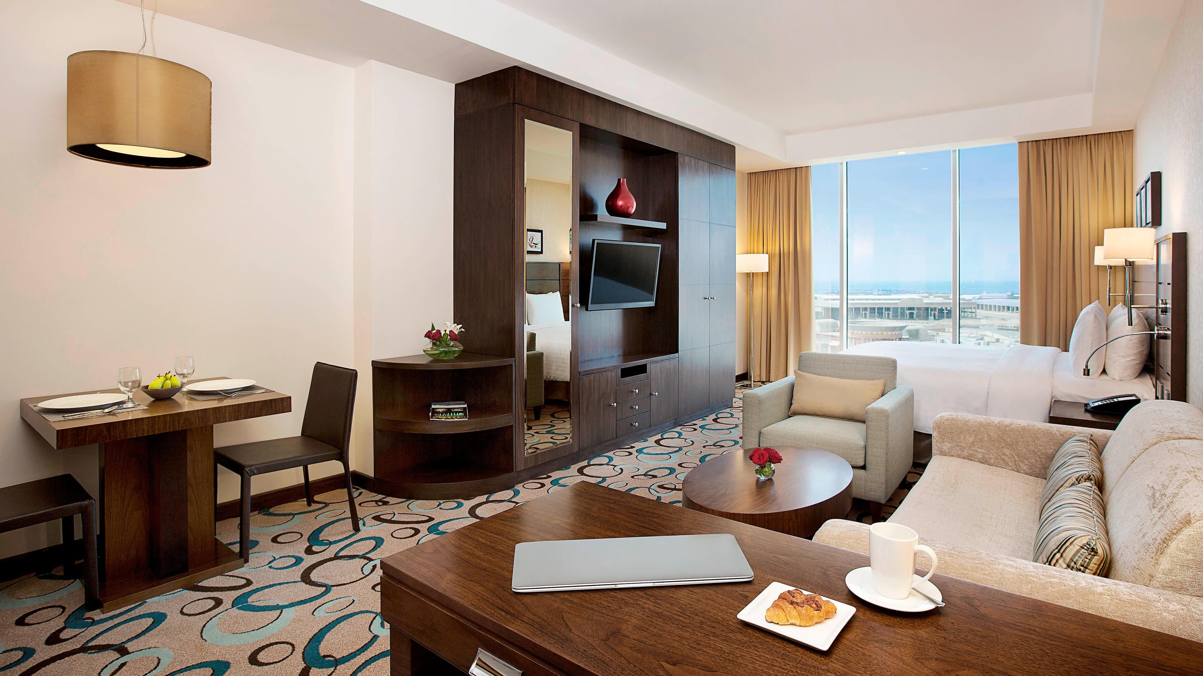 Studio Suite - Image 1