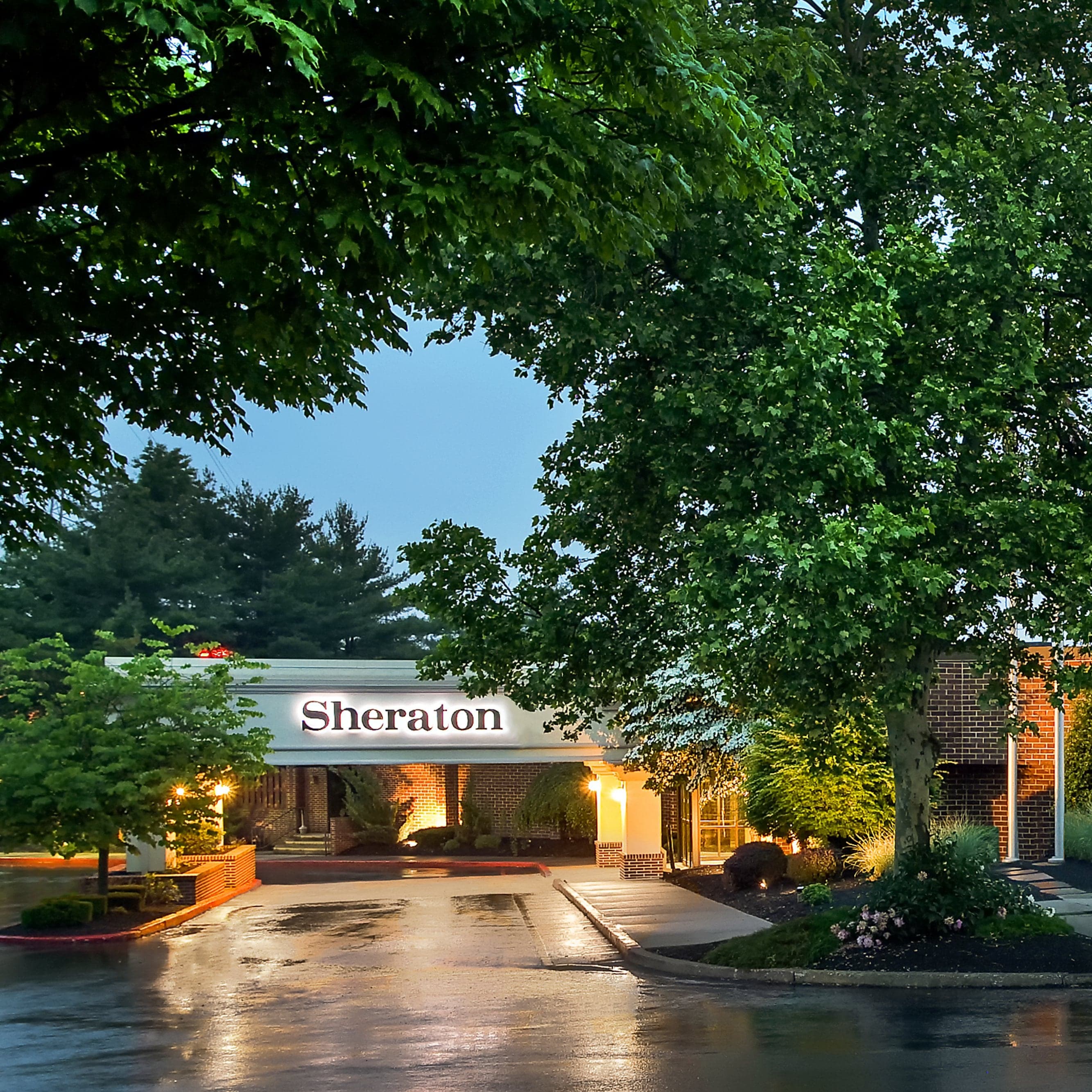 Sheraton Harrisburg Hershey Hotel