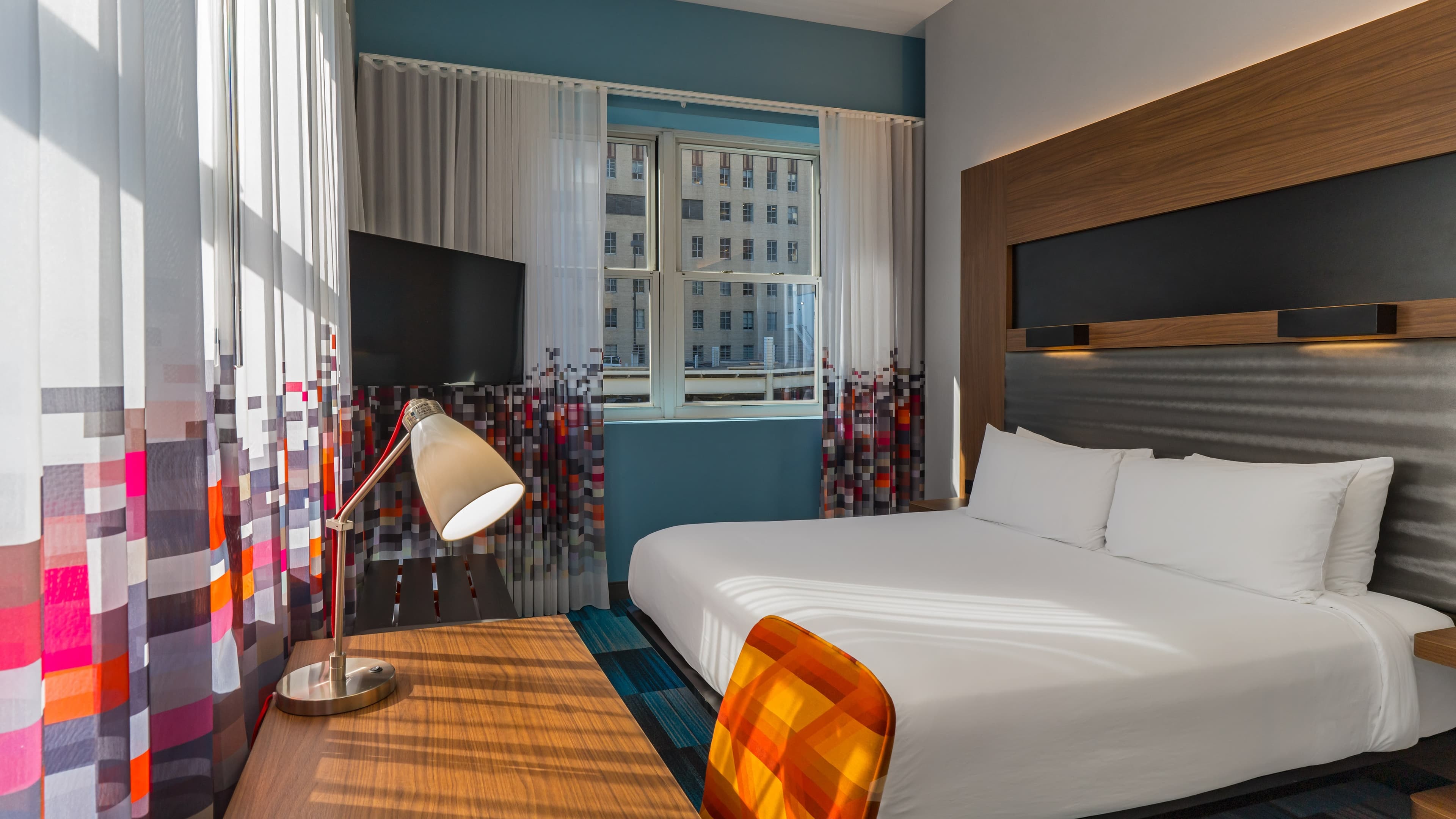 King Guest Room - Image 1