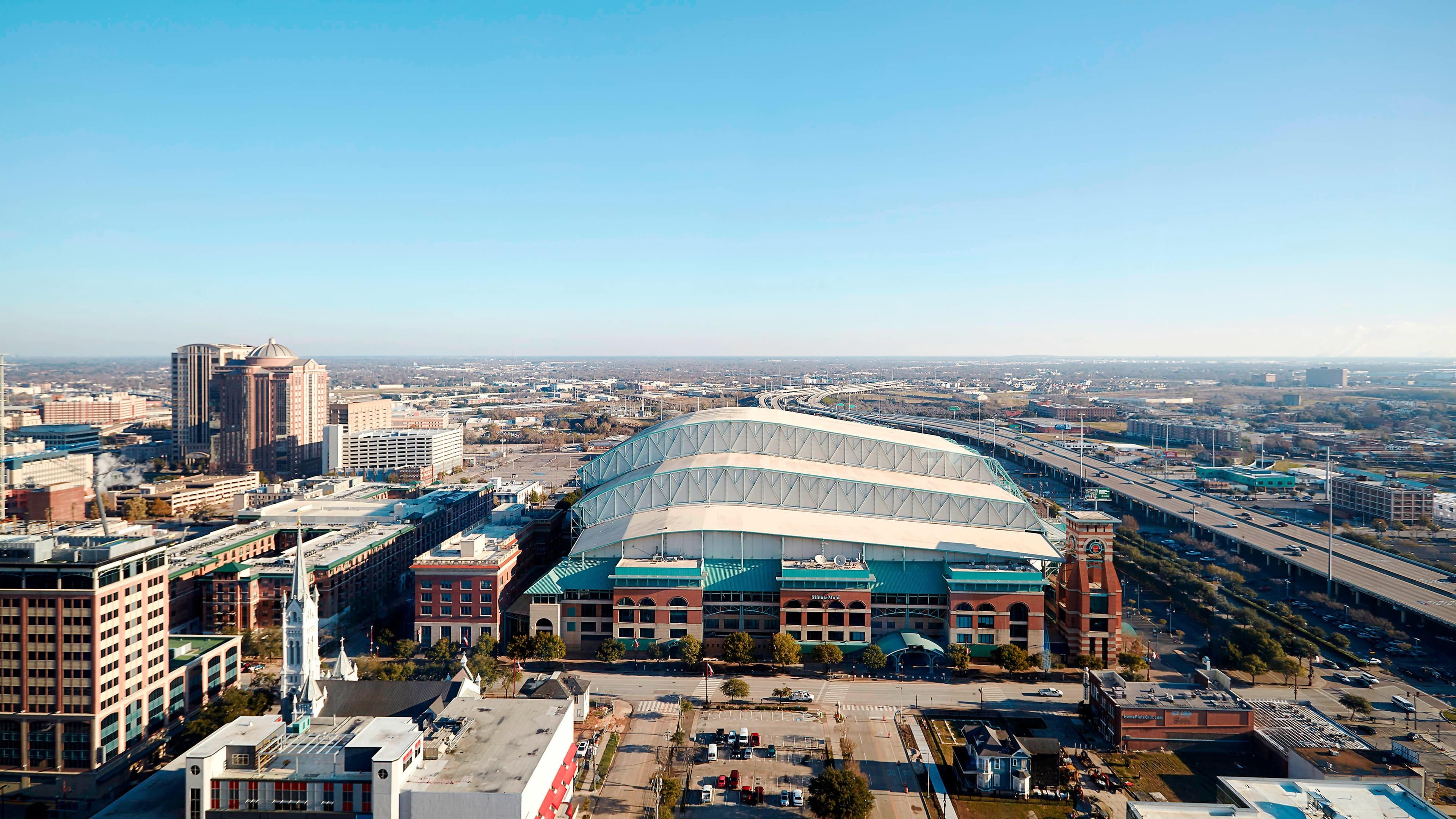 1 King Bed - Image 3