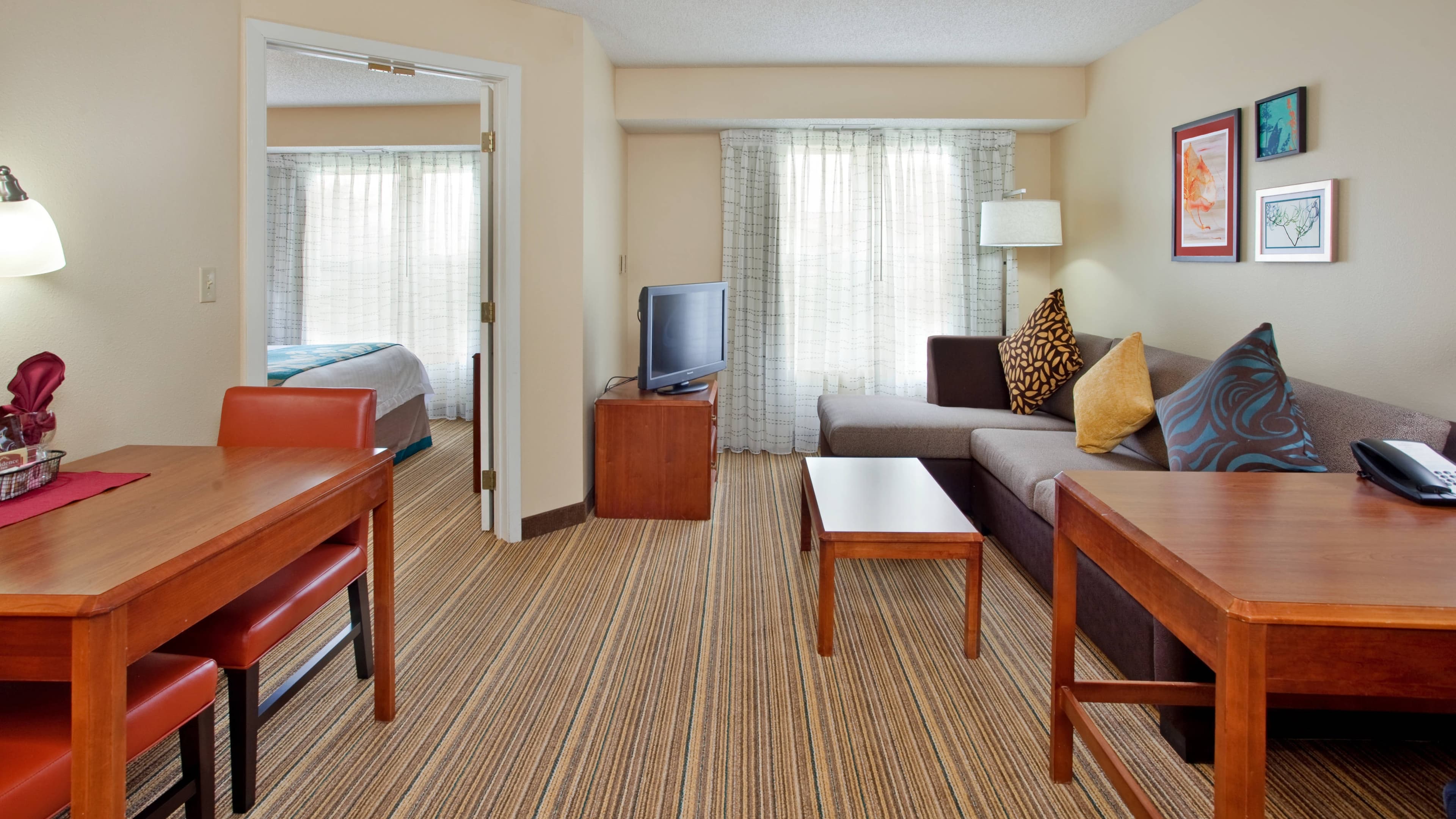 1 Bedroom Suite - Image 1