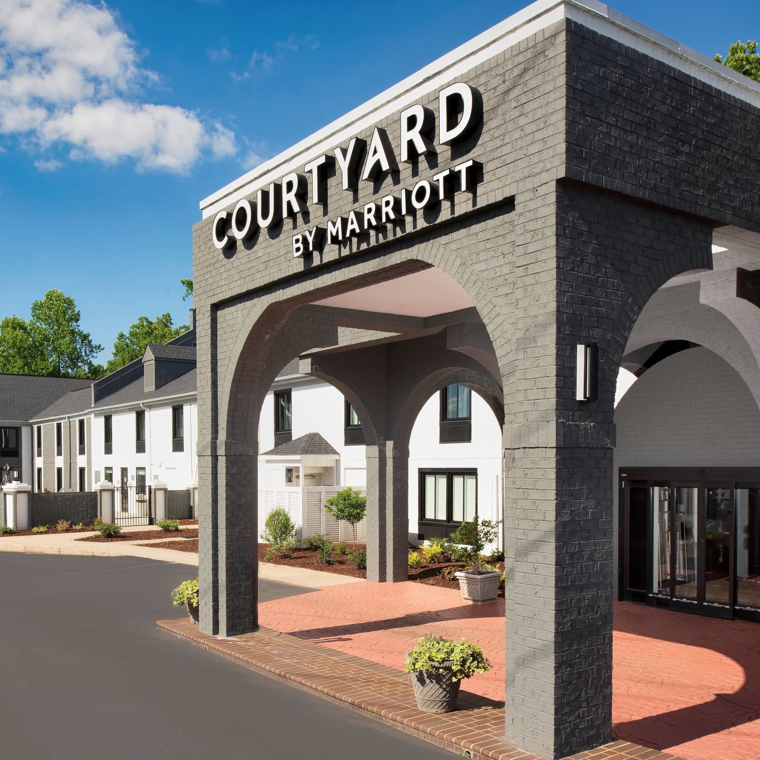 Courtyard Winston-Salem University