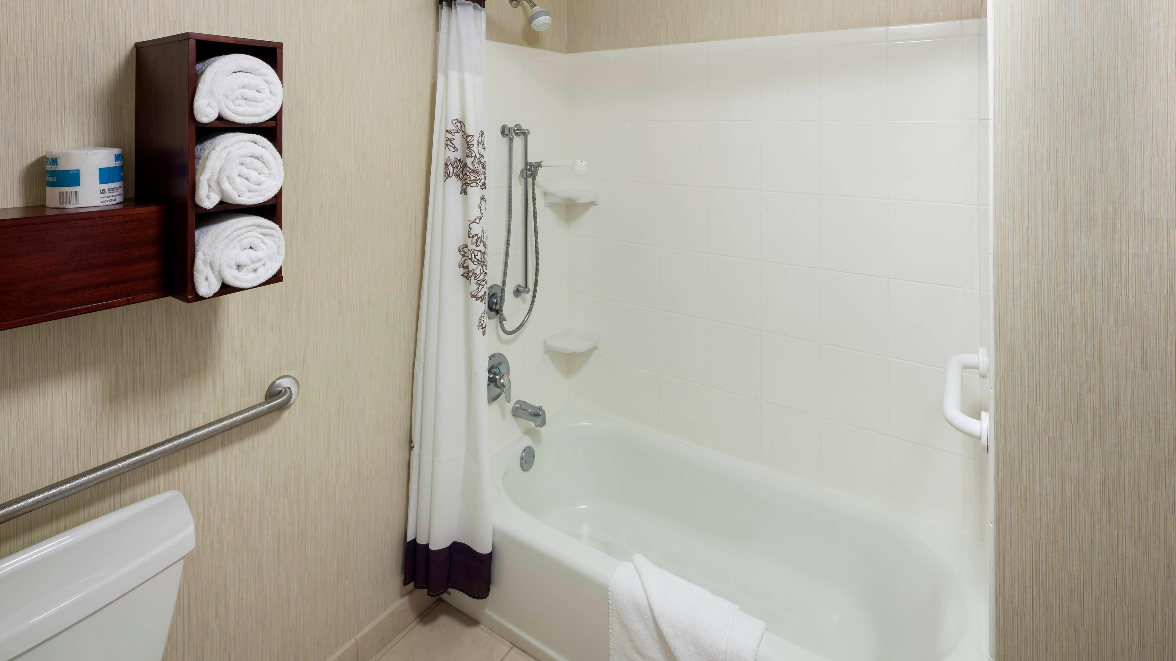 1 Bedroom Suite - Image 6