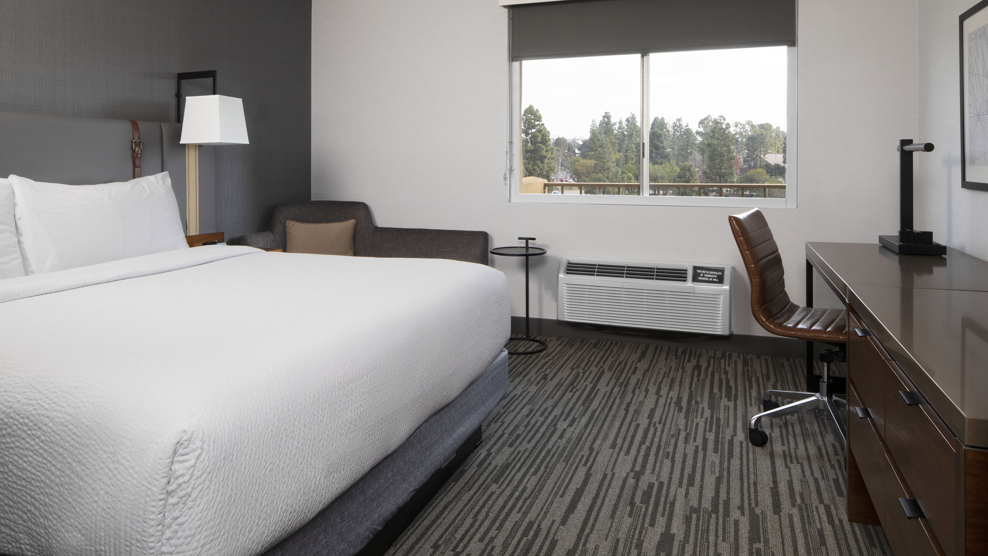 King Guest Room - Image 1