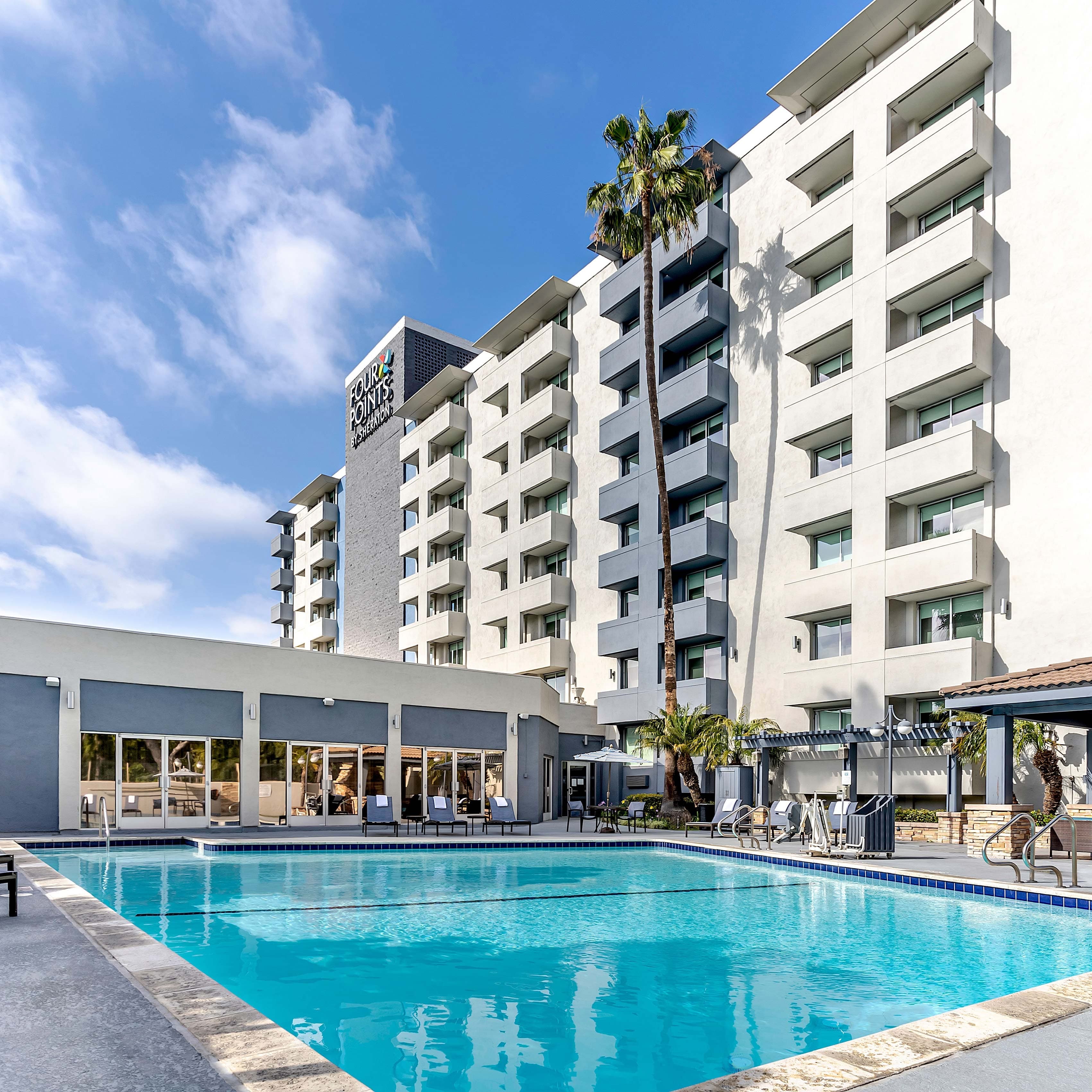 Four Points by Sheraton Los Angeles Westside