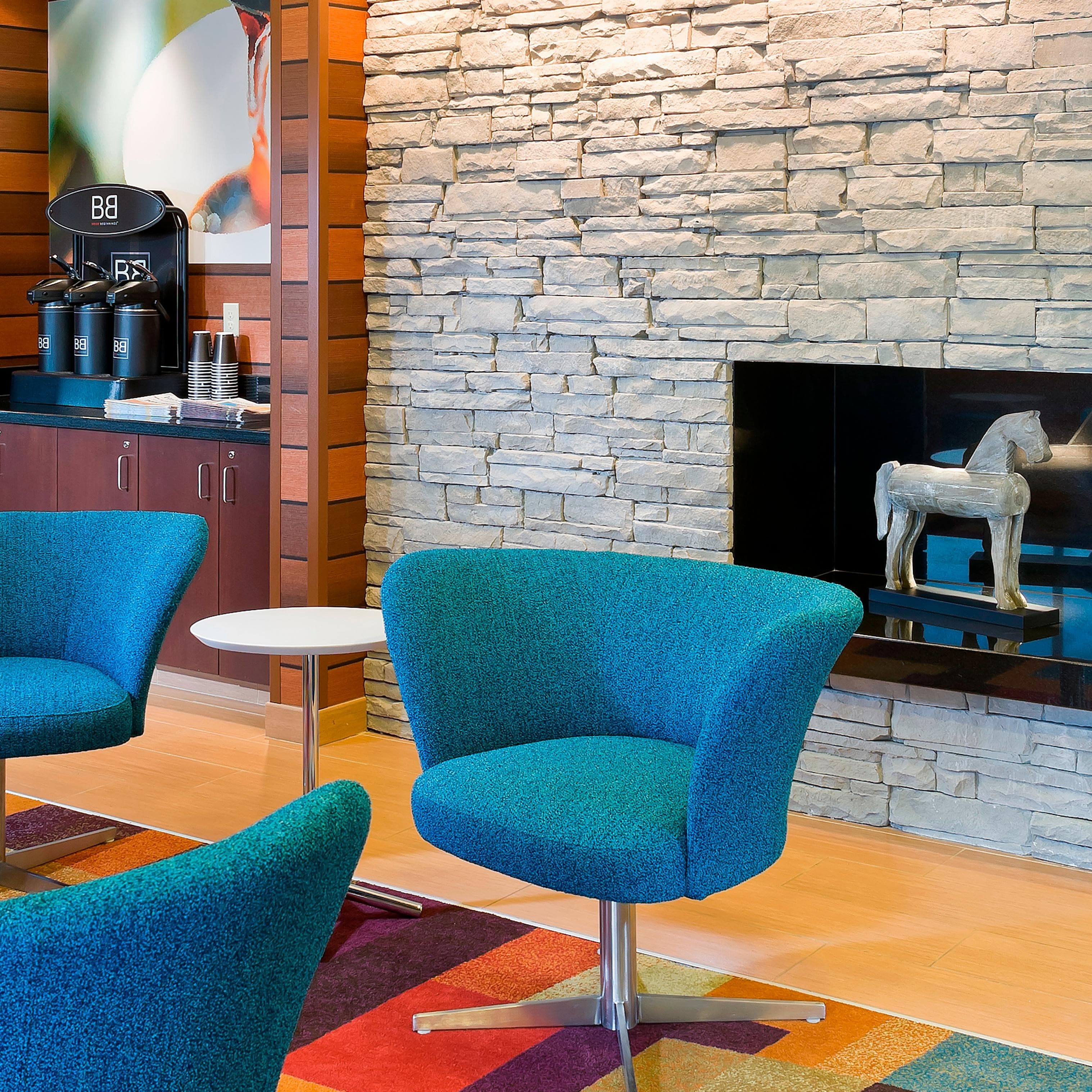 Fairfield Inn & Suites Lexington Keeneland Airport