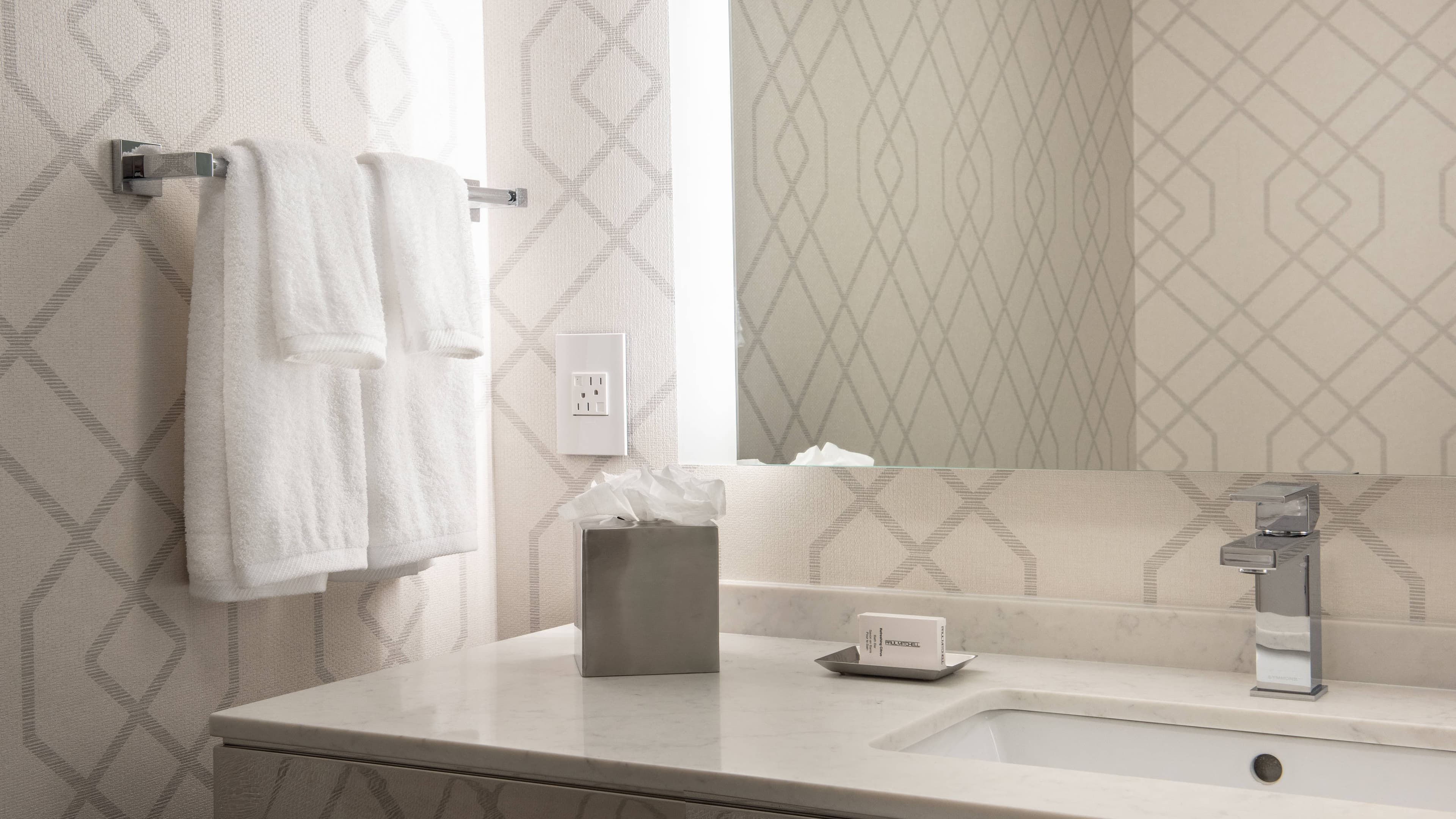 1 Bedroom Suite - Image 6