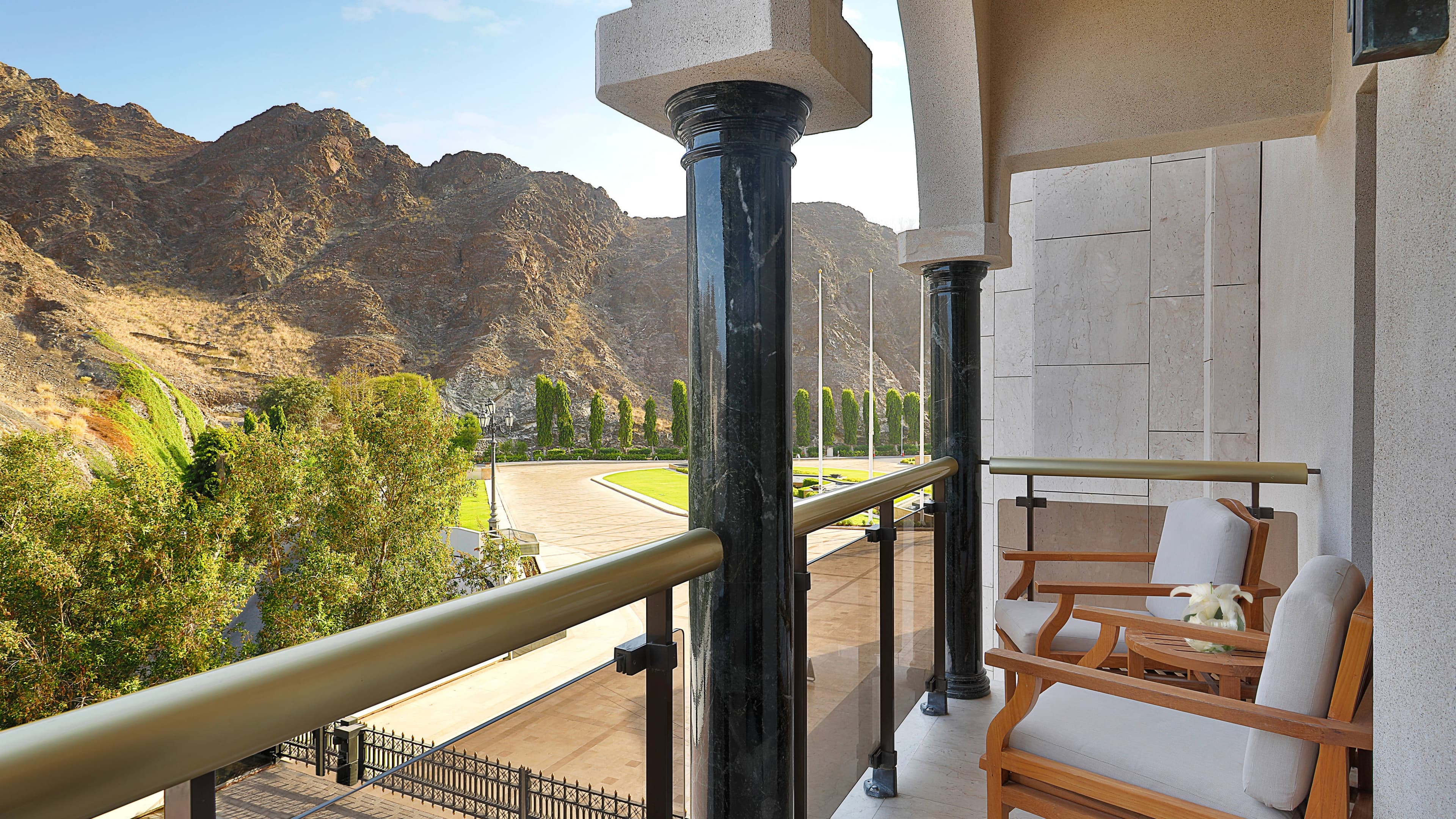 Deluxe Guest room - Image 2