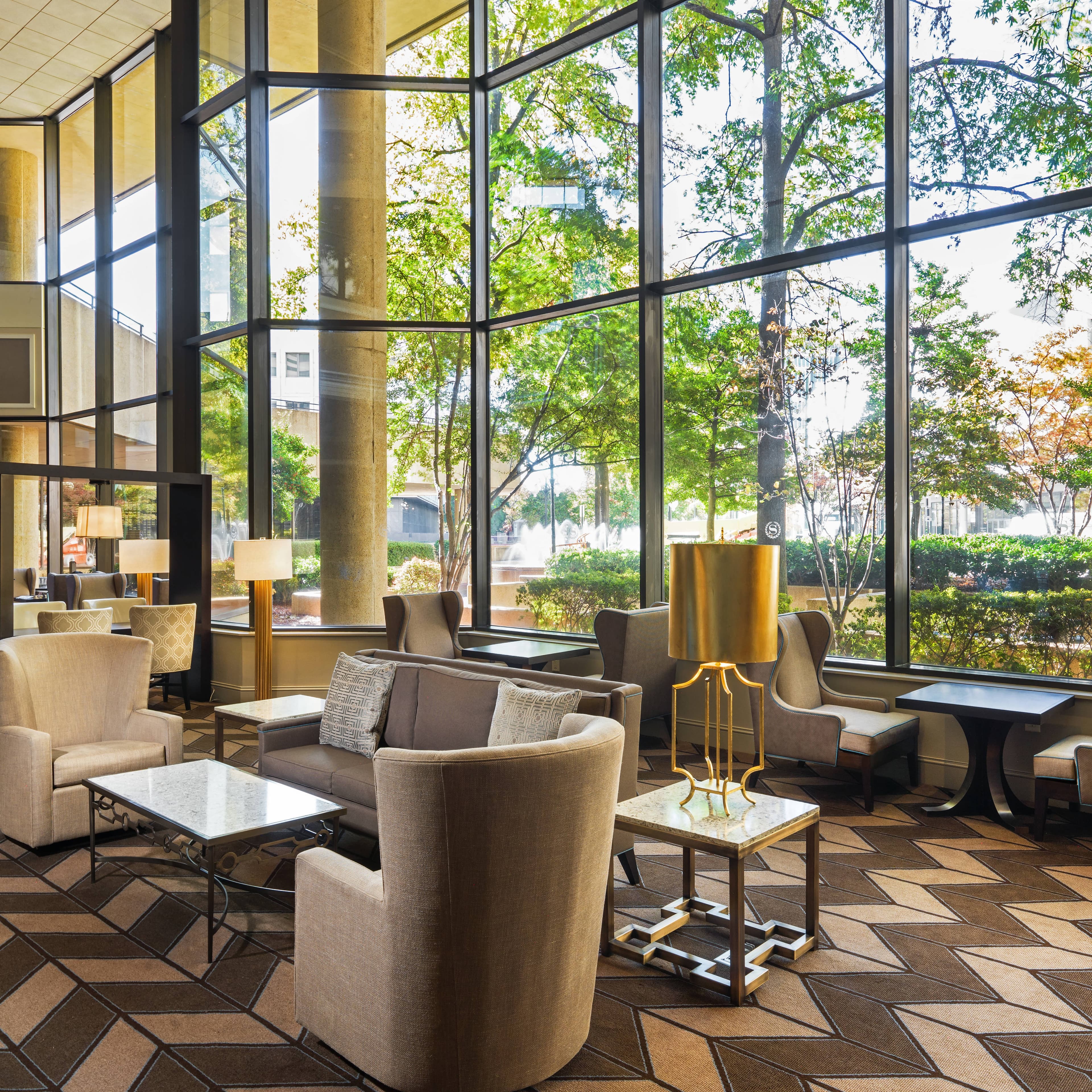 Sheraton Memphis Downtown Hotel