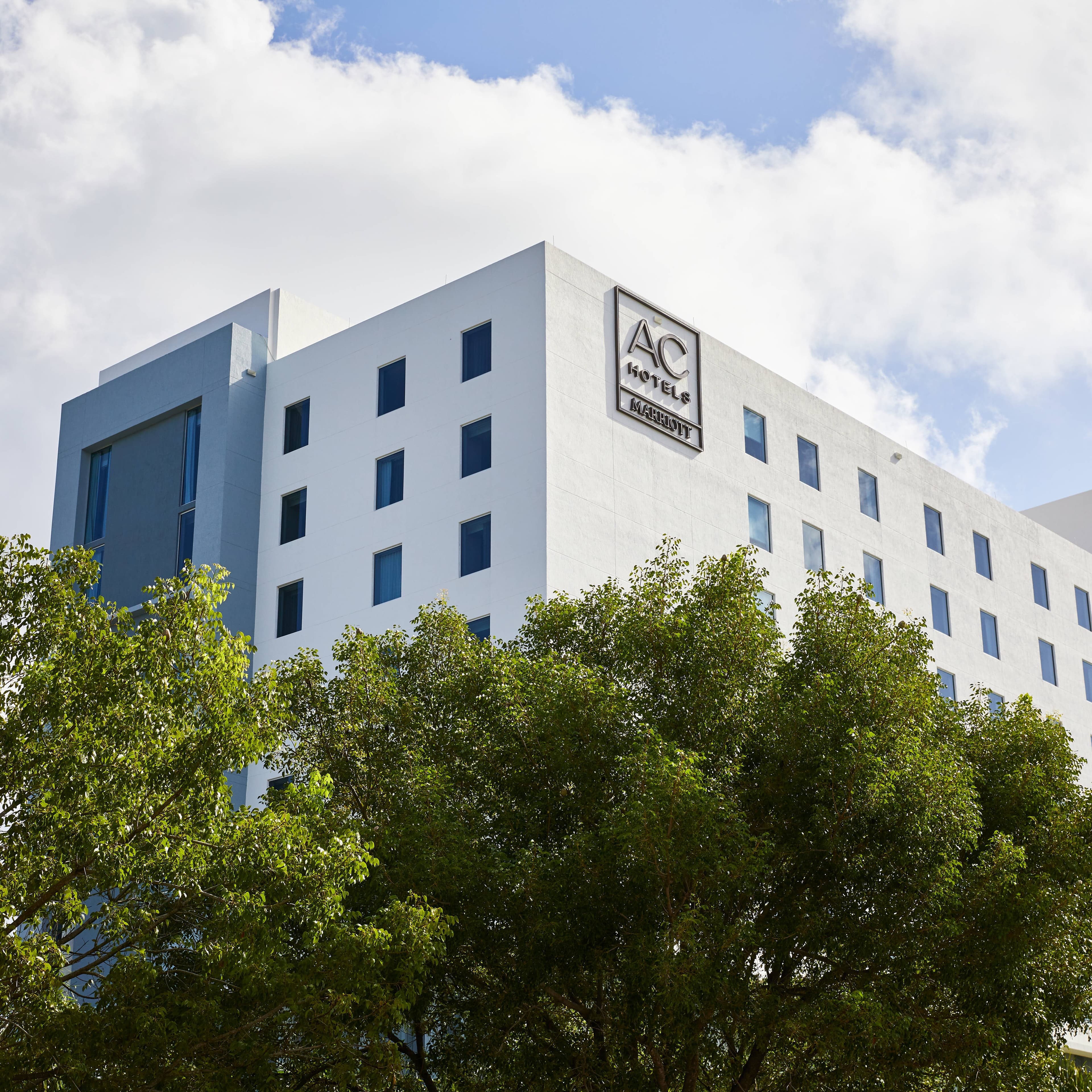 AC Hotel Miami Aventura