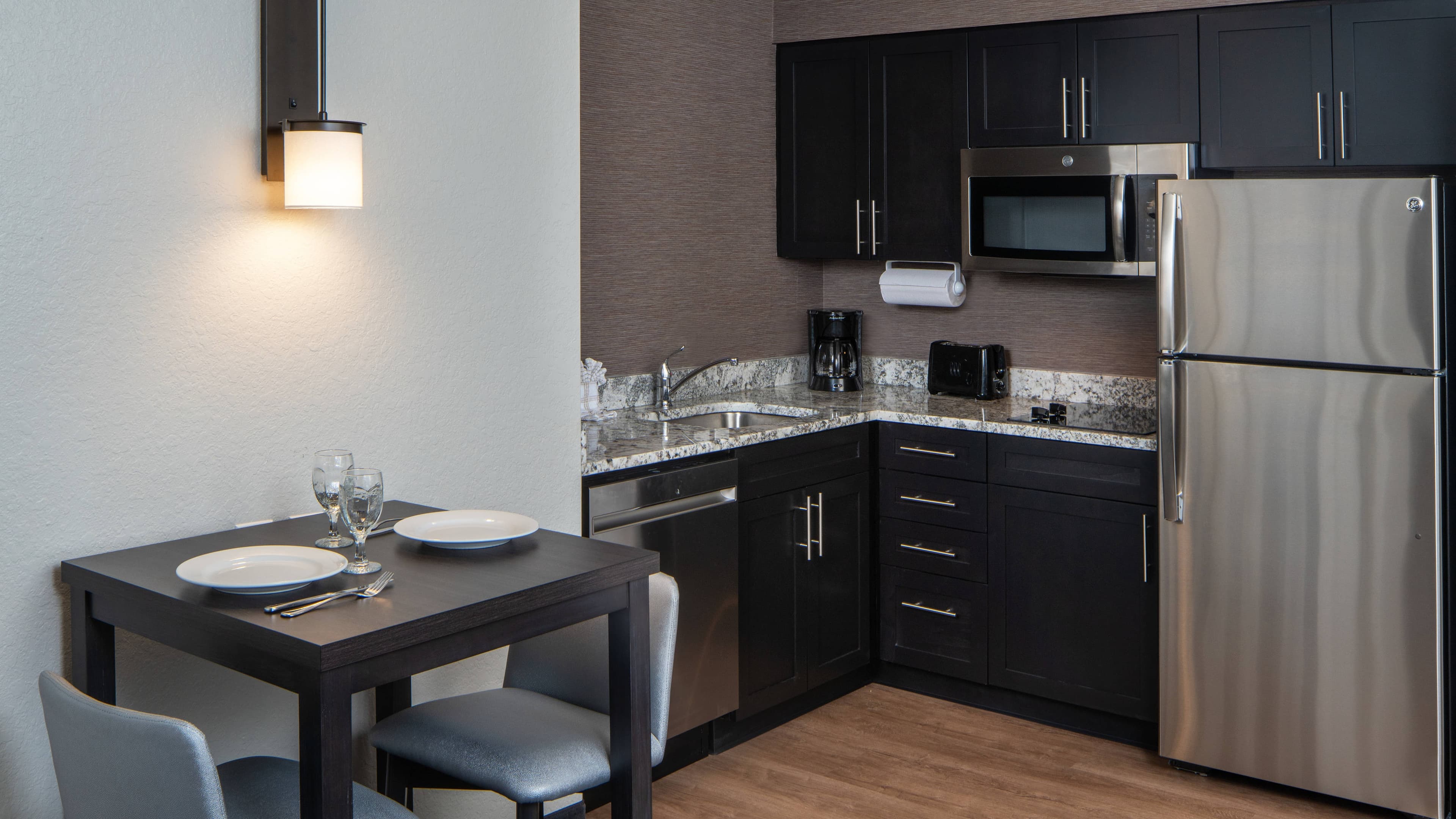 1 Bedroom Suite - Image 3