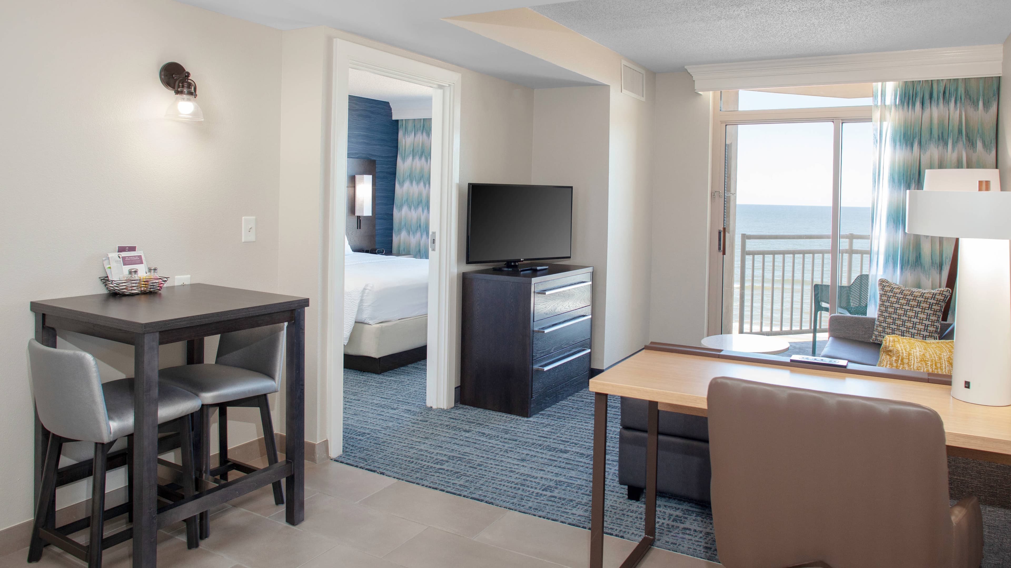 1 Bedroom Residential Suite - Image 3