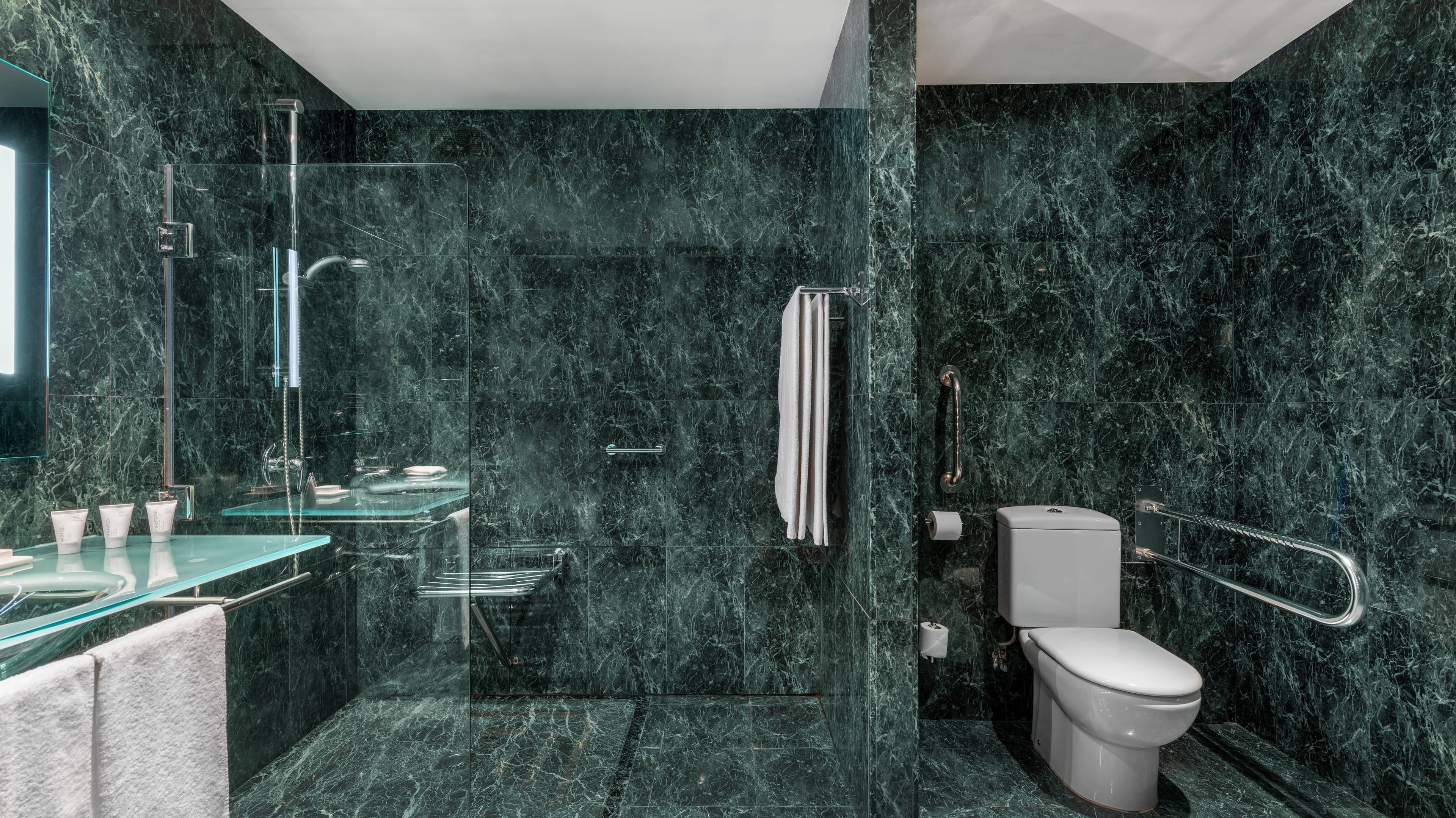 Standard Twin - Image 7