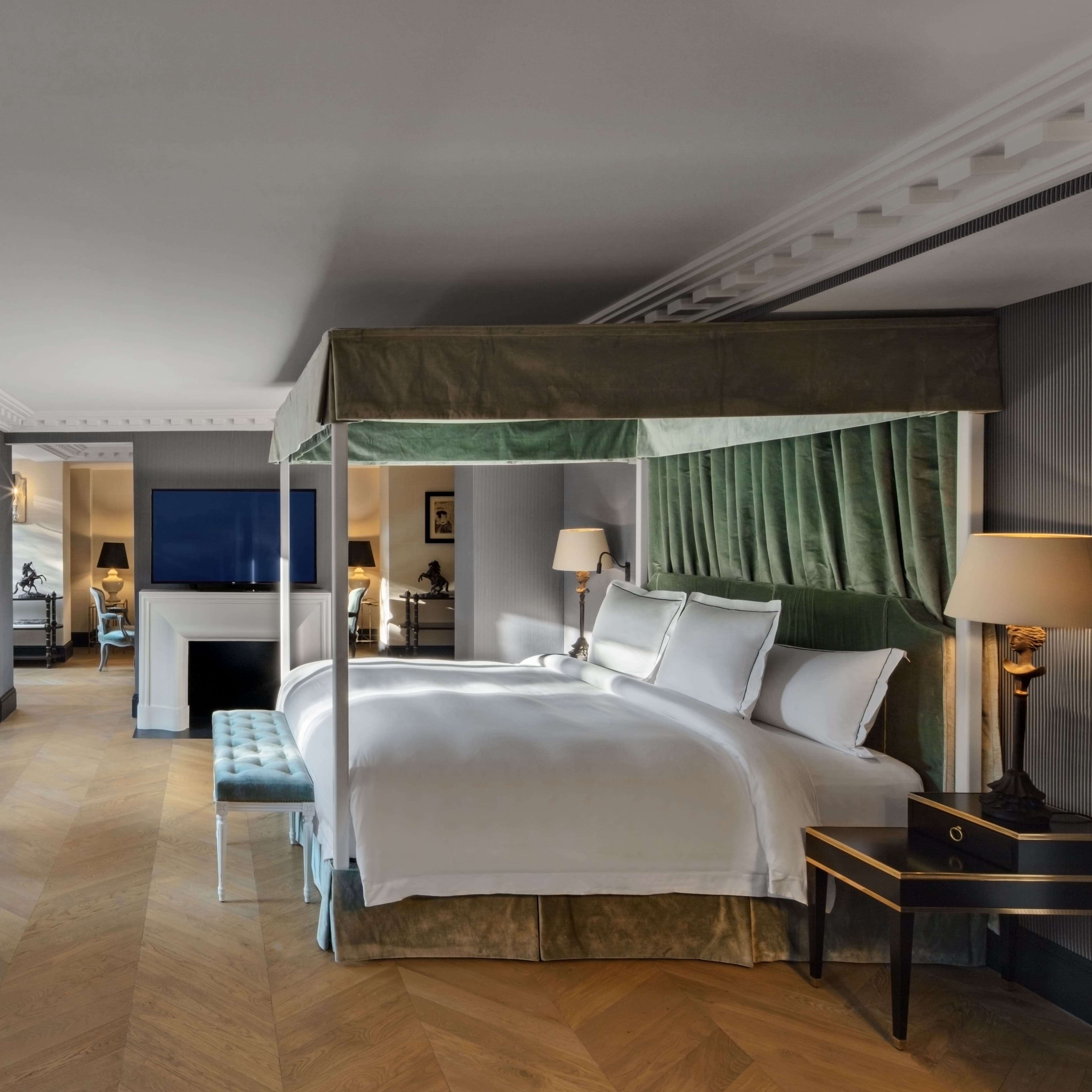 Hôtel de Berri Champs-Élysées, a Luxury Collection Hotel, Paris
