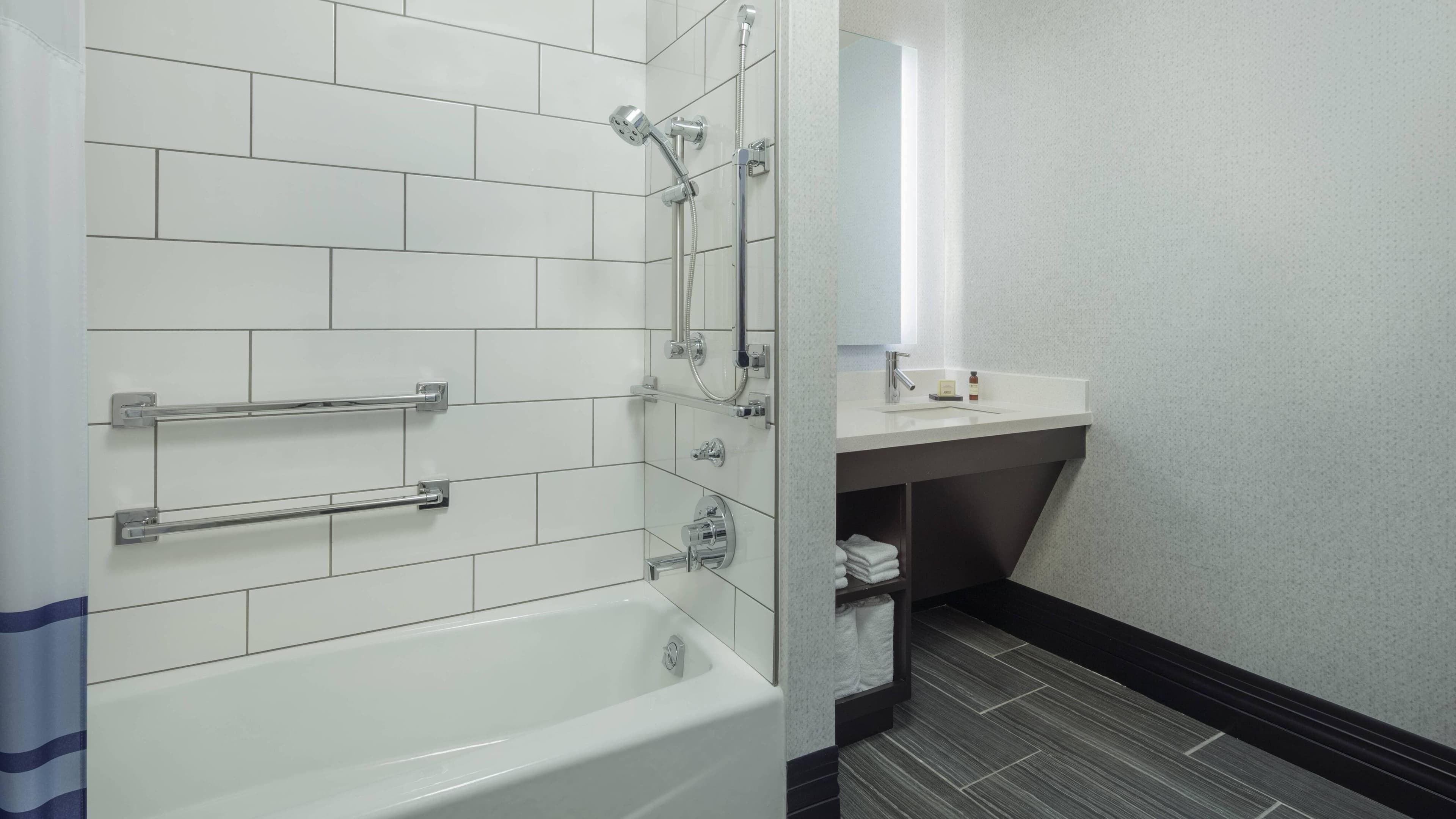 Notable 2 Double - Image 4