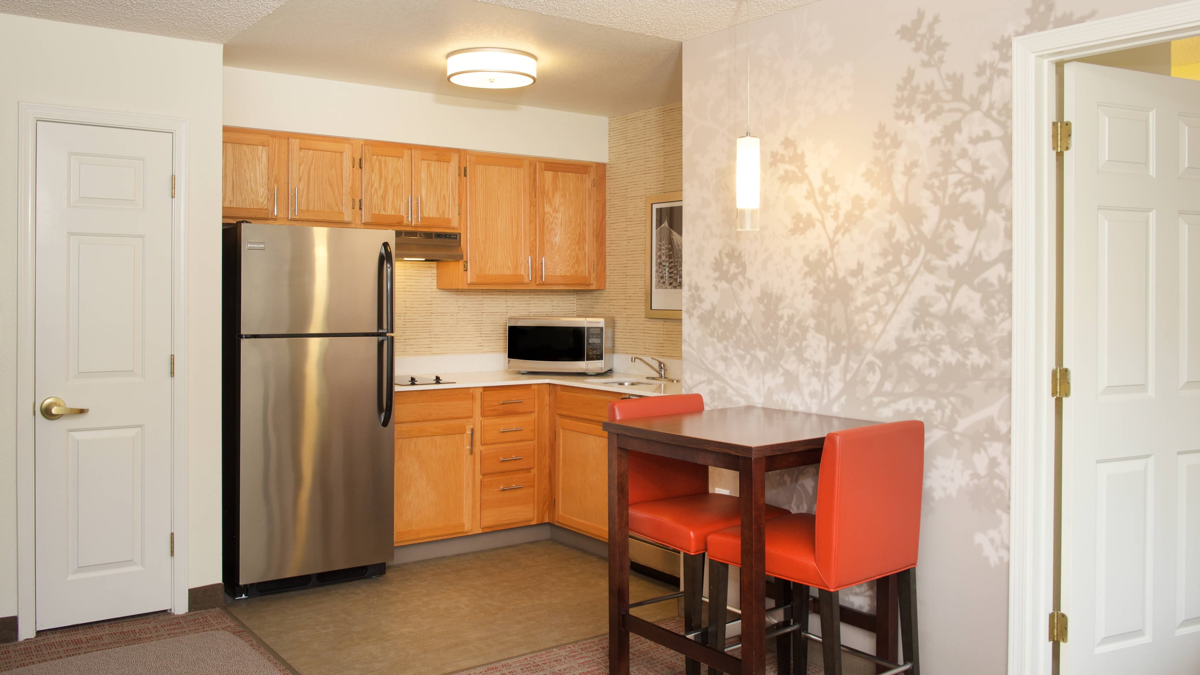 1 Bedroom Suite - Image 4