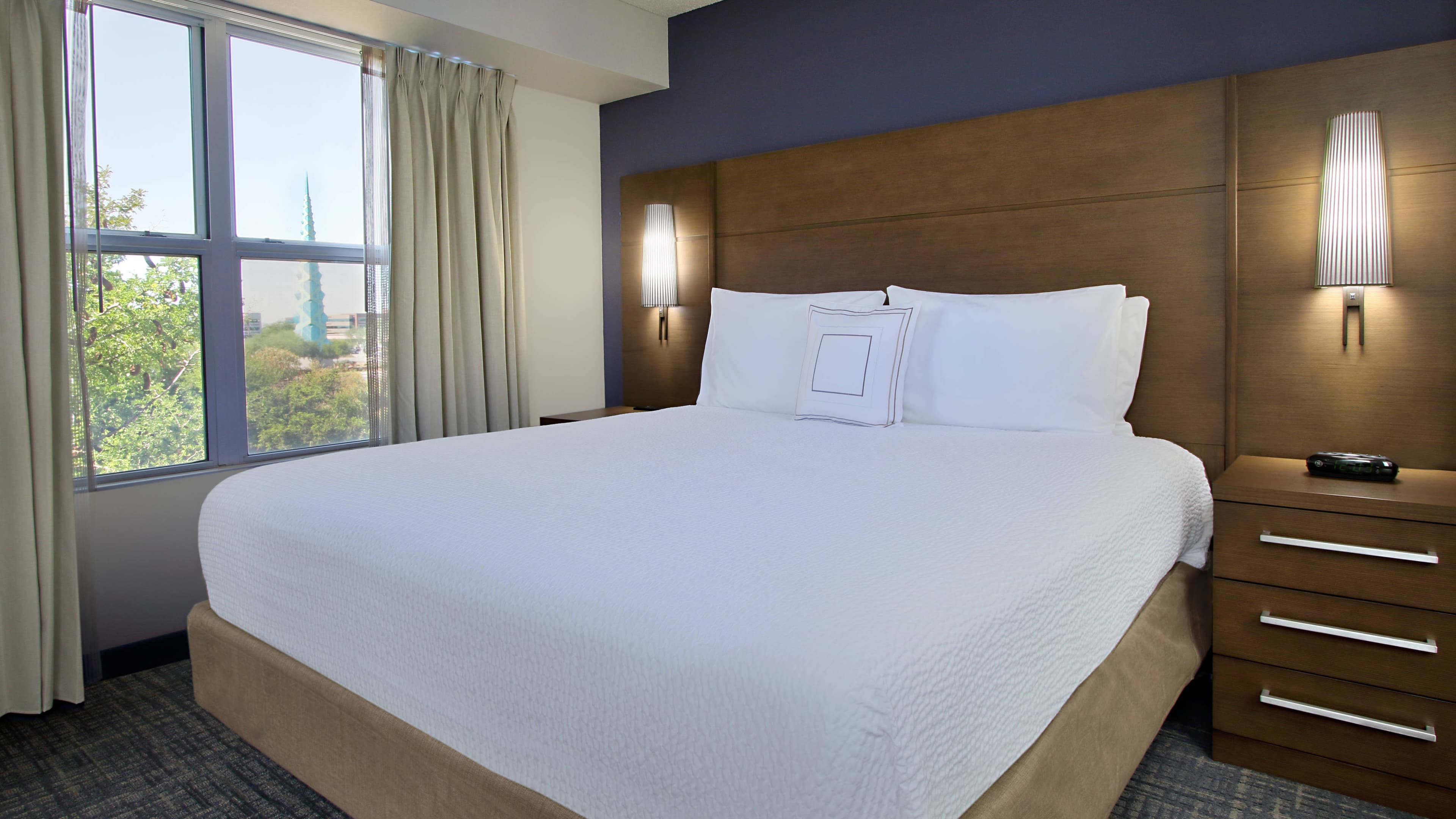 1 Bedroom Suite - Image 6